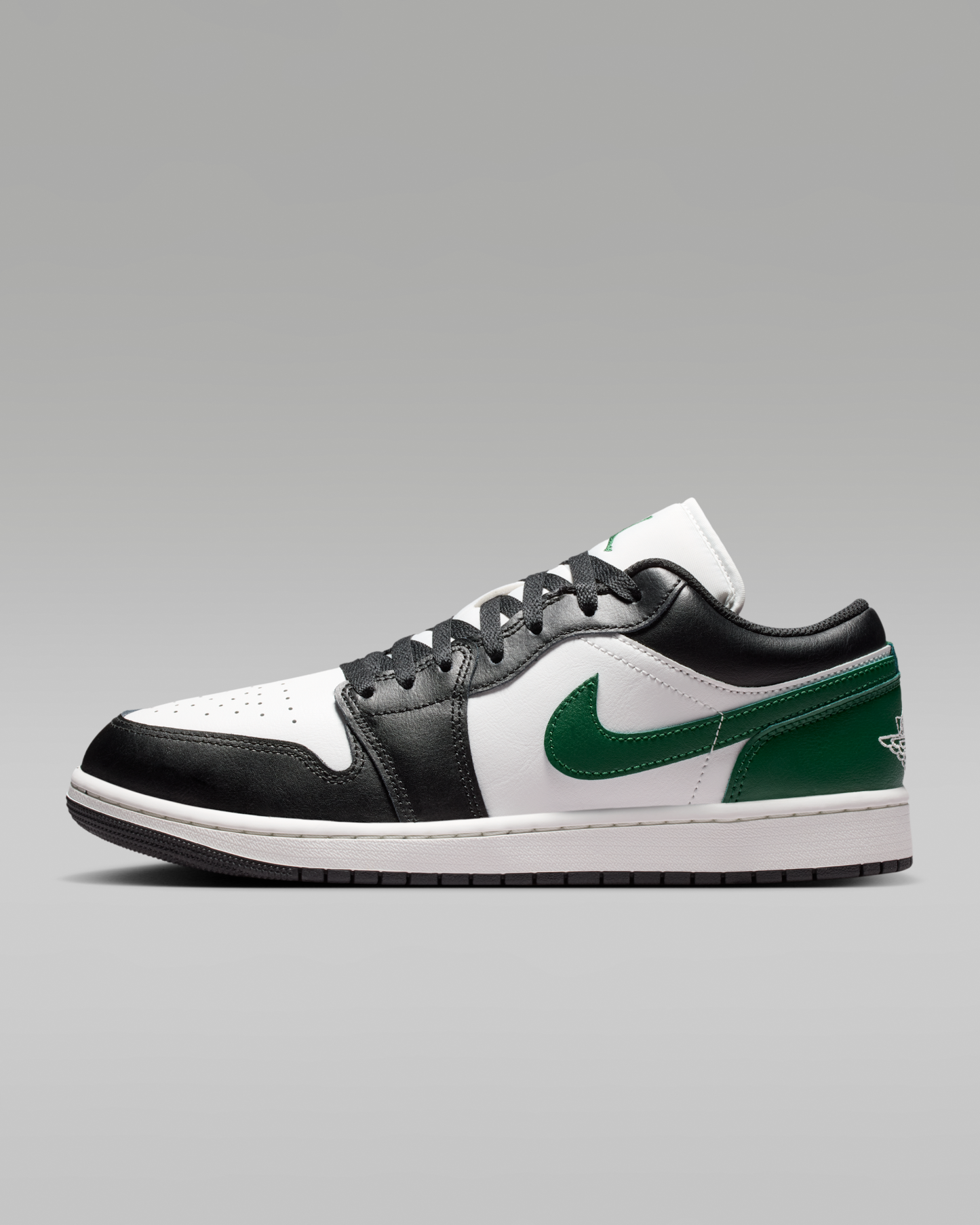 Air Jordan 1 Low Men's Shoes - Black/Gorge Green/Summit White - View 1