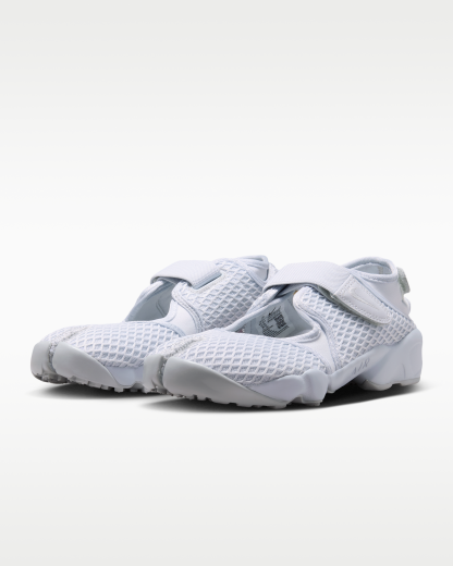 Nike Air Rift Women's Shoes - Pure Platinum/Wolf Grey/Pure Platinum - View 5
