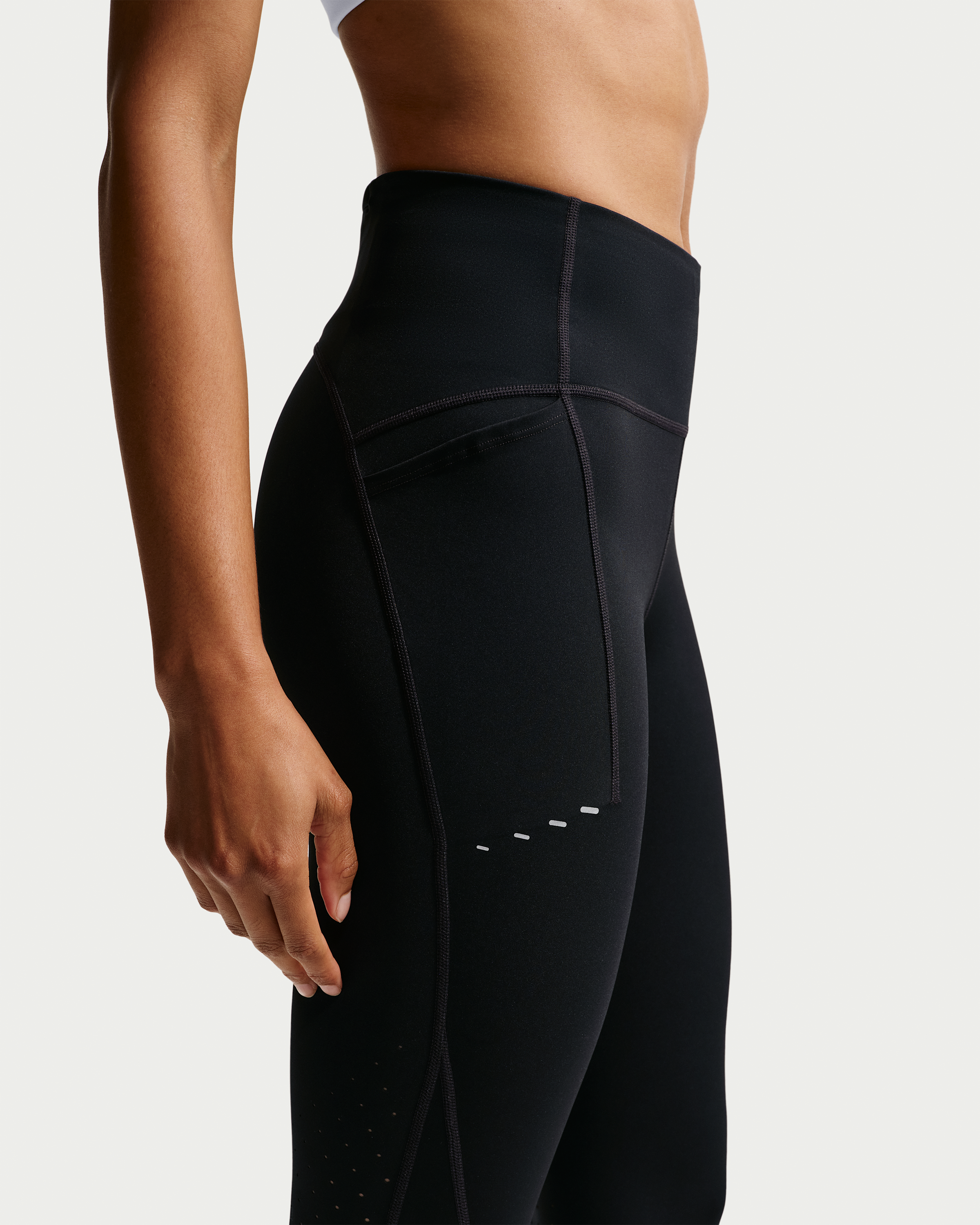 Nike Swift Women's High-Waisted 7/8 Running Leggings with Pockets - Black - View 6