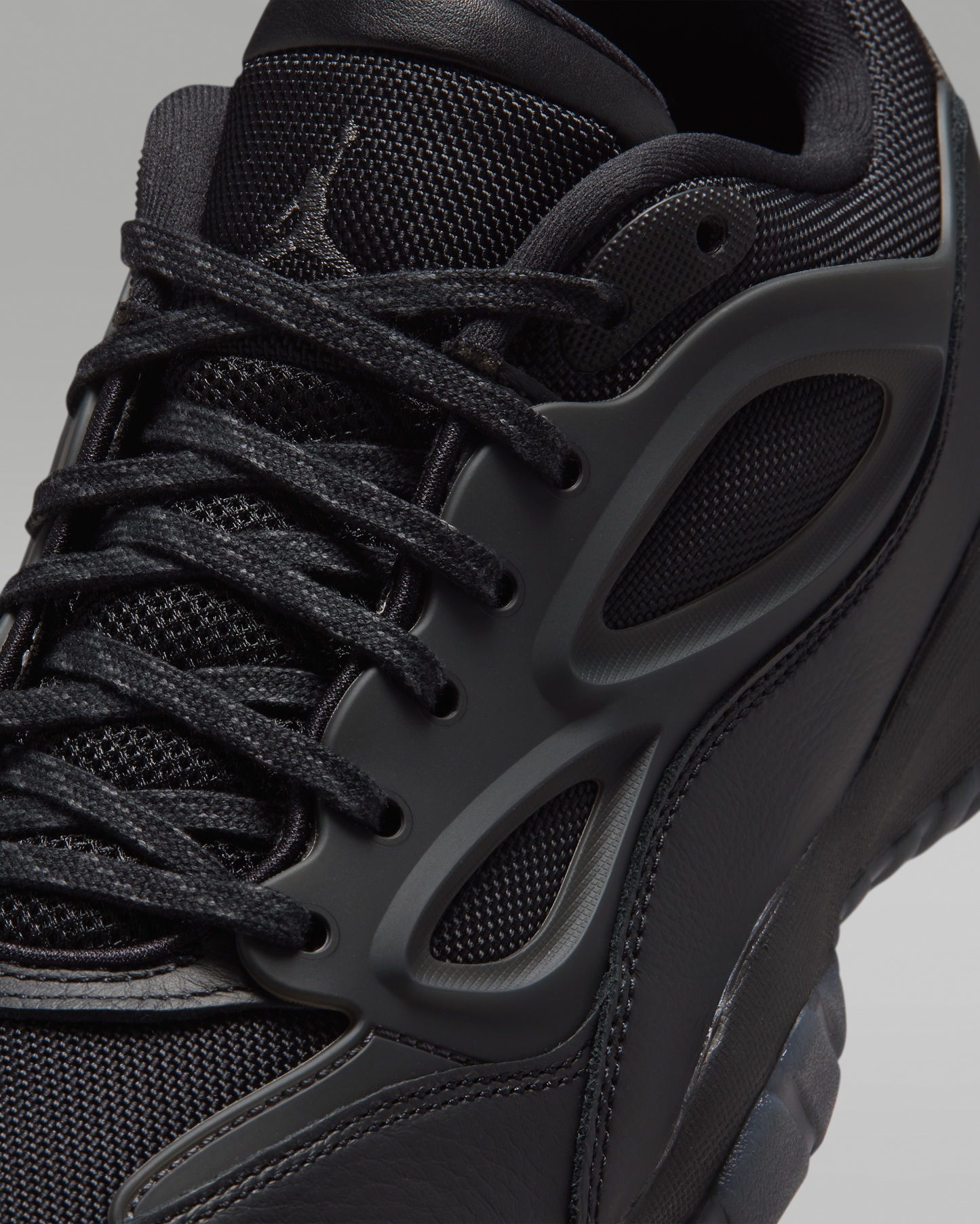 Jordan DMSN 95 Men's Shoes - Black/Dark Smoke Grey - View 7