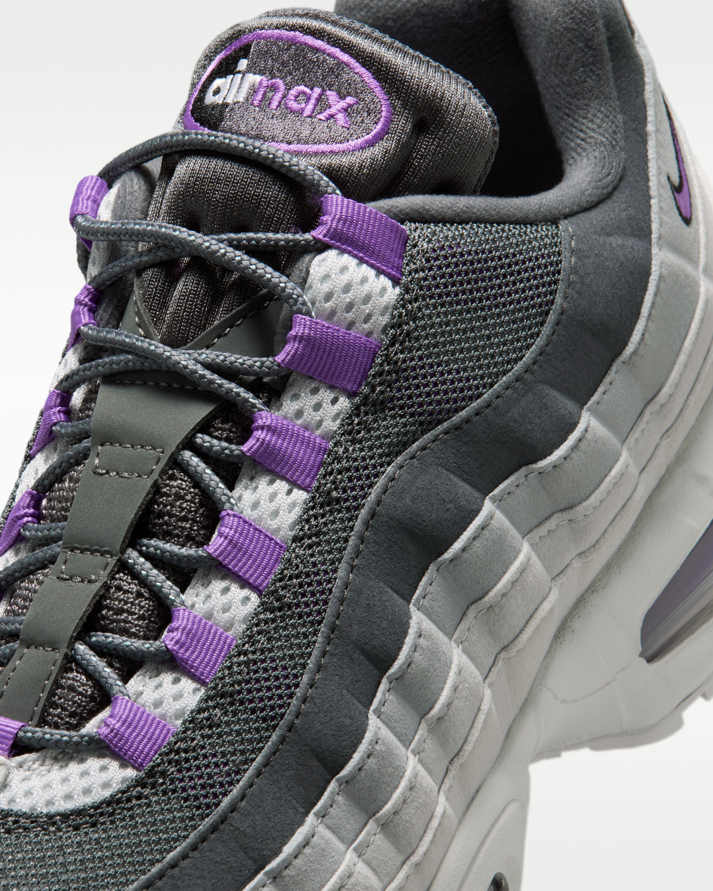 Nike Air Max 95 Big Bubble 'OG' Men's Shoes - Photon Dust/Dark Grey/Grey Fog/Bright Violet - View 7