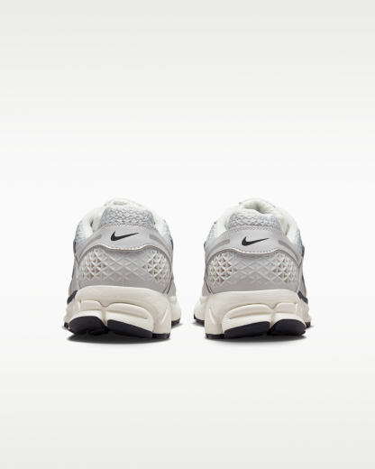Nike Zoom Vomero 5 Women's Shoes - Photon Dust/Gridiron/Sail/Chrome - View 6