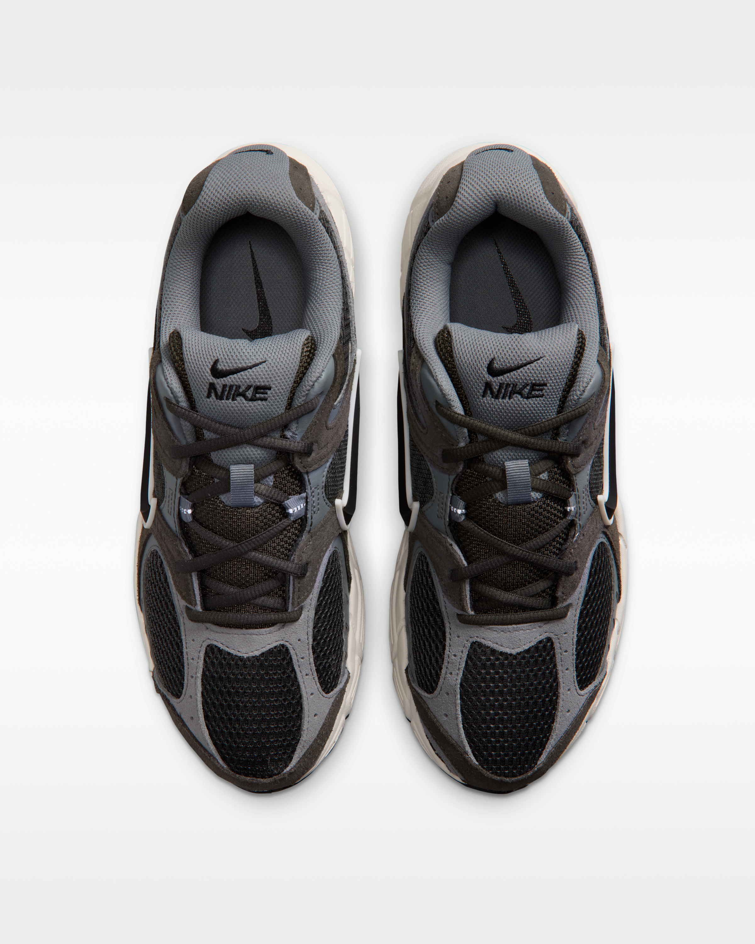 Nike V5 RNR Suede Men's Shoes - Anthracite/Cool Grey/Newsprint/Black - View 4