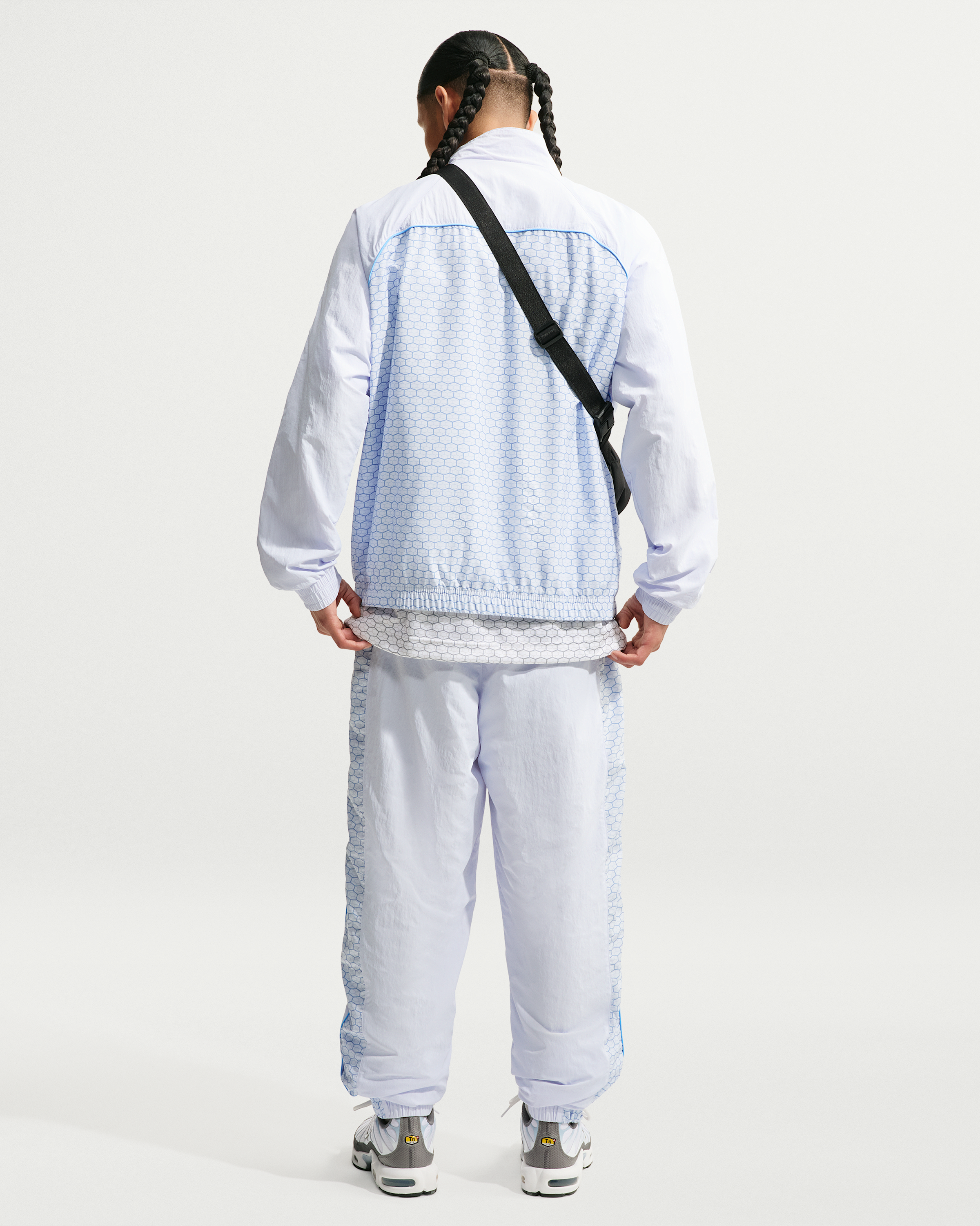 Nike Sportswear Men's Woven Tracksuit Jacket - Football Grey/Light Armoury Blue - View 5