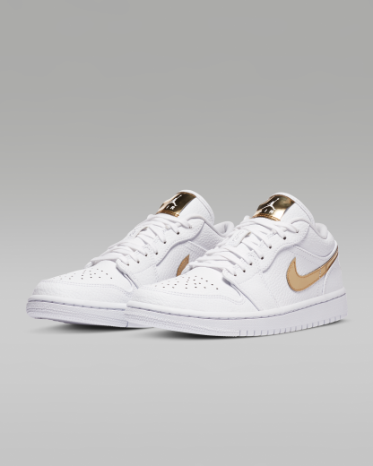 Air Jordan 1 Low SE Women's Shoes - White/White/Metallic Gold - View 5