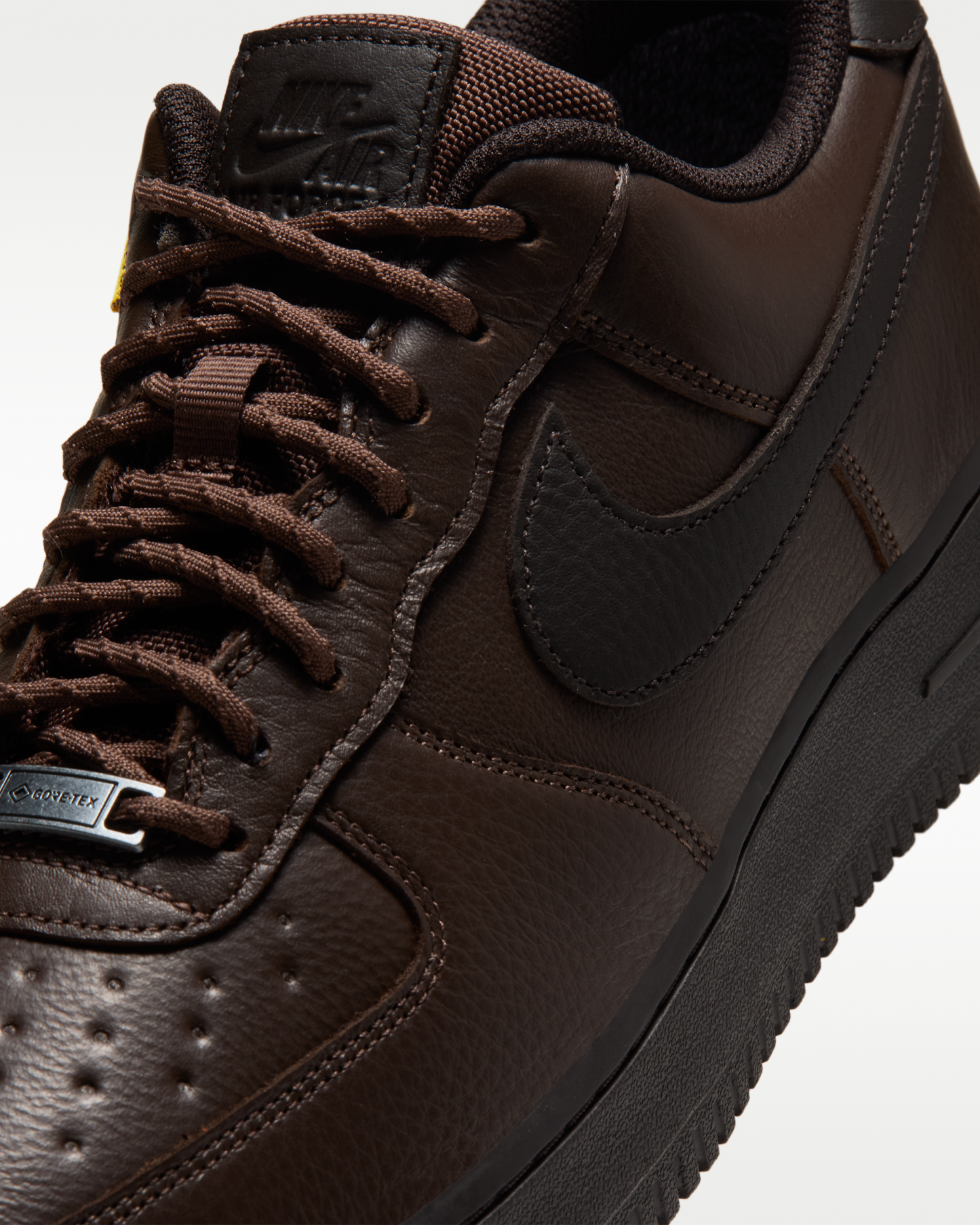 Air Force 1 GORE-TEX Vibram® Men's Waterproof Shoes - Baroque Brown/Speed Yellow/University Red/Shadow Brown - View 7