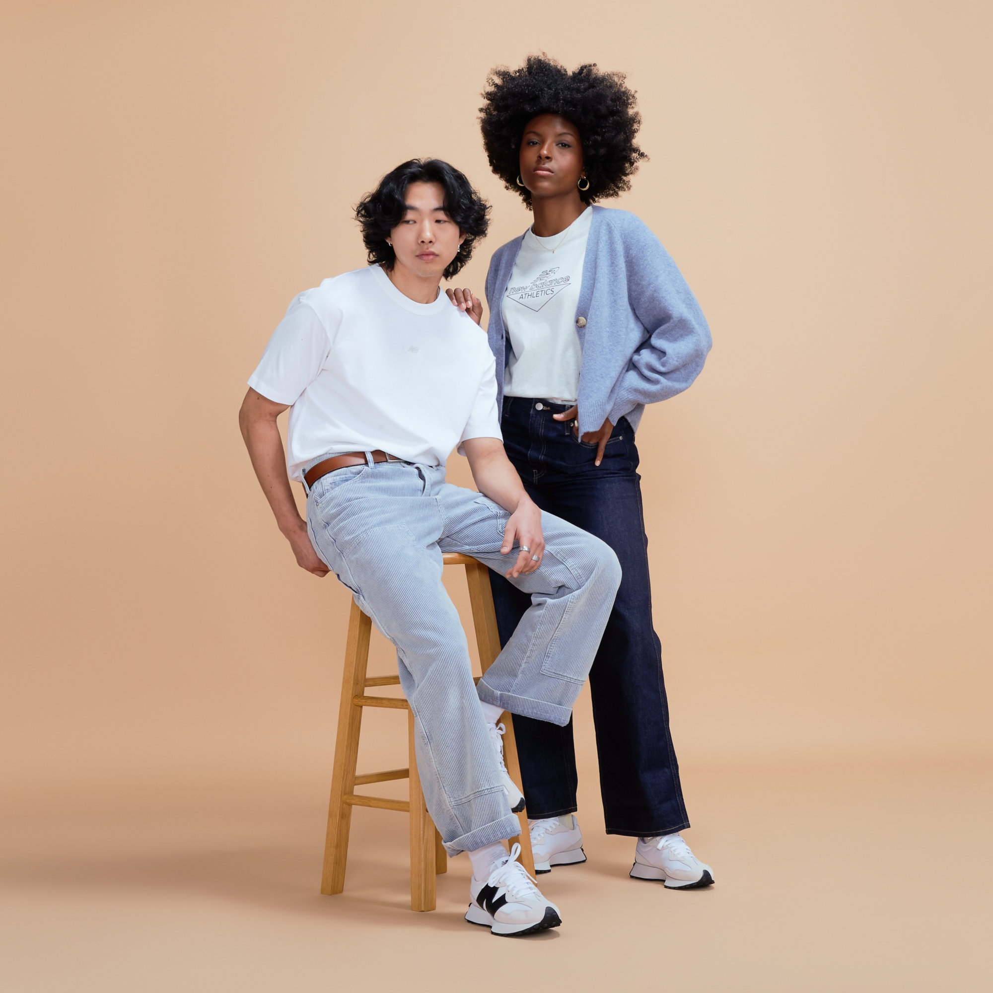 New Balance 327, MS327CWB