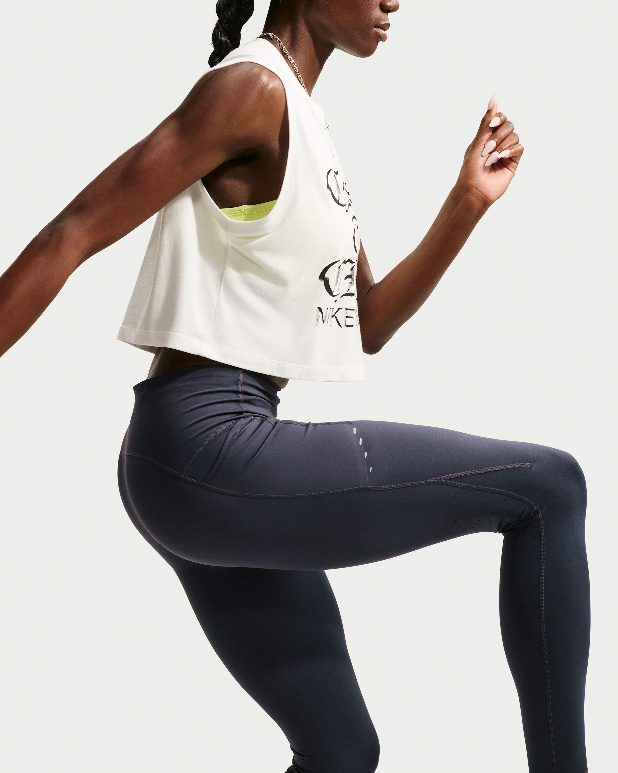 Nike Swift Women's High-Waisted 7/8 Running Leggings with Pockets - Gridiron - View 4