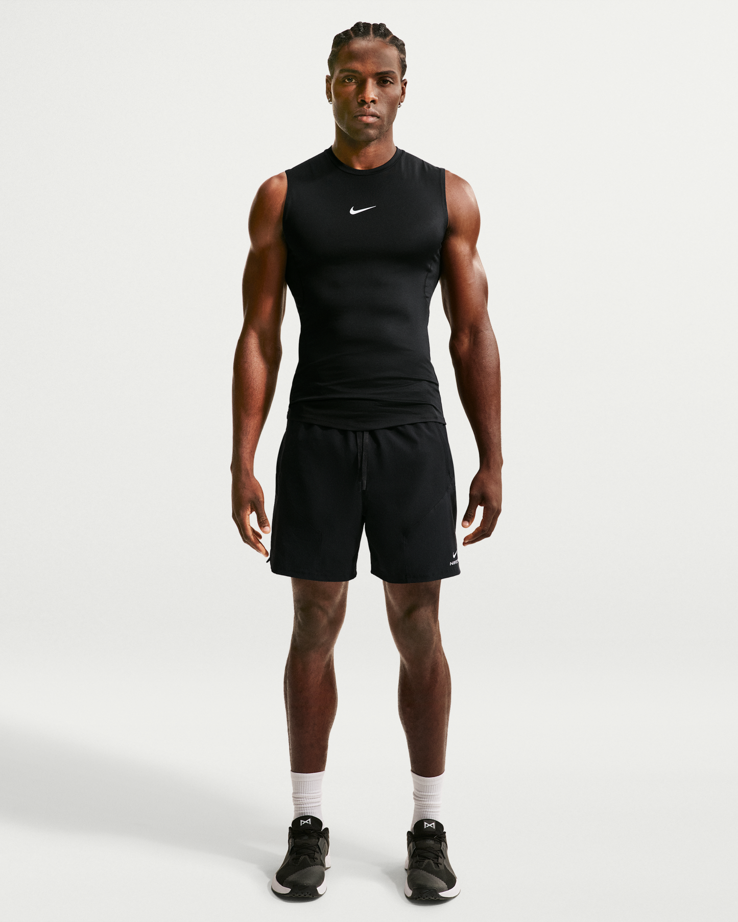Nike Pro Men's Dri-FIT Tight Sleeveless Fitness Top - Black/White - View 4