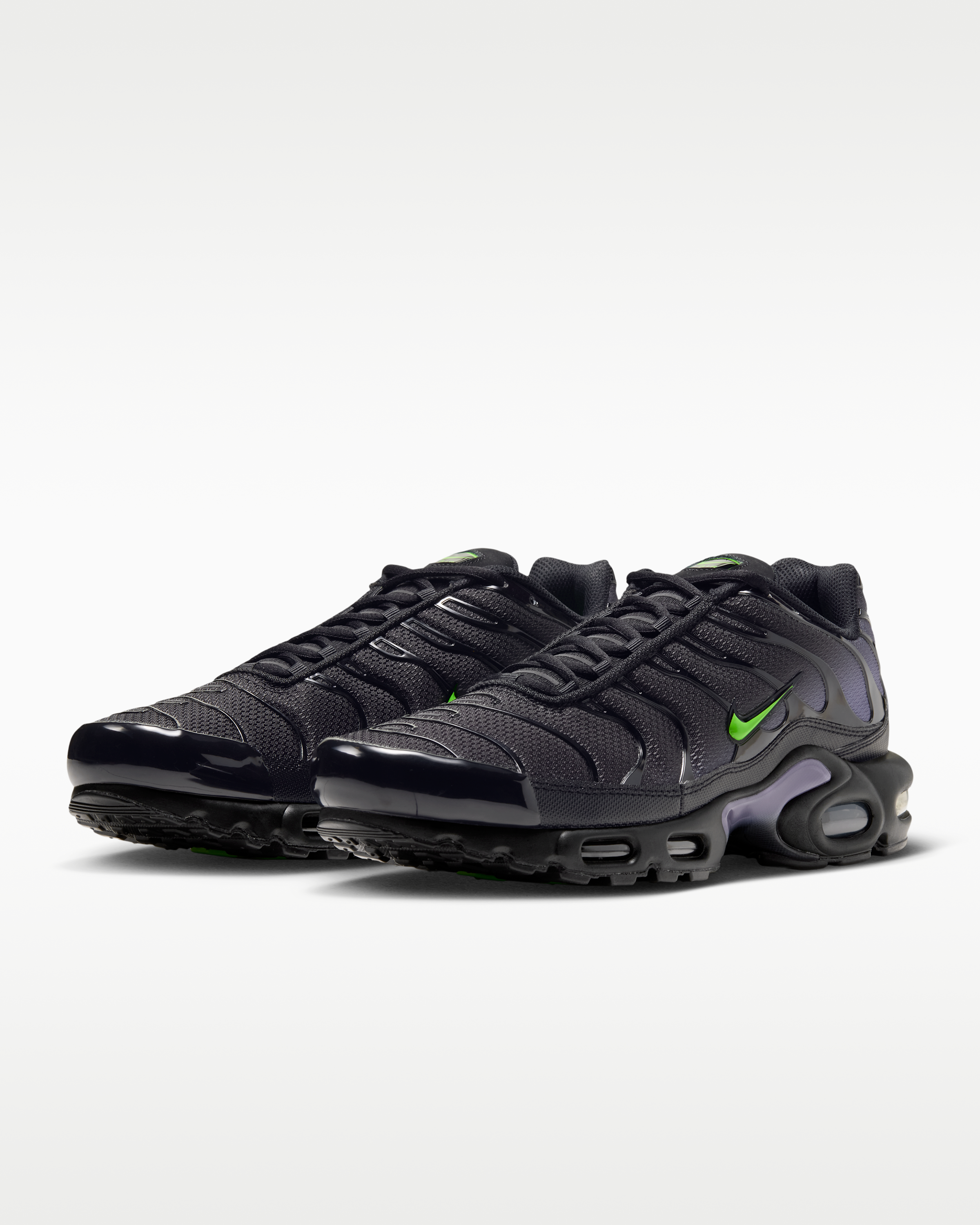 Nike Air Max Plus Men's Shoes - Black/Canyon Purple/Electric Green - View 5