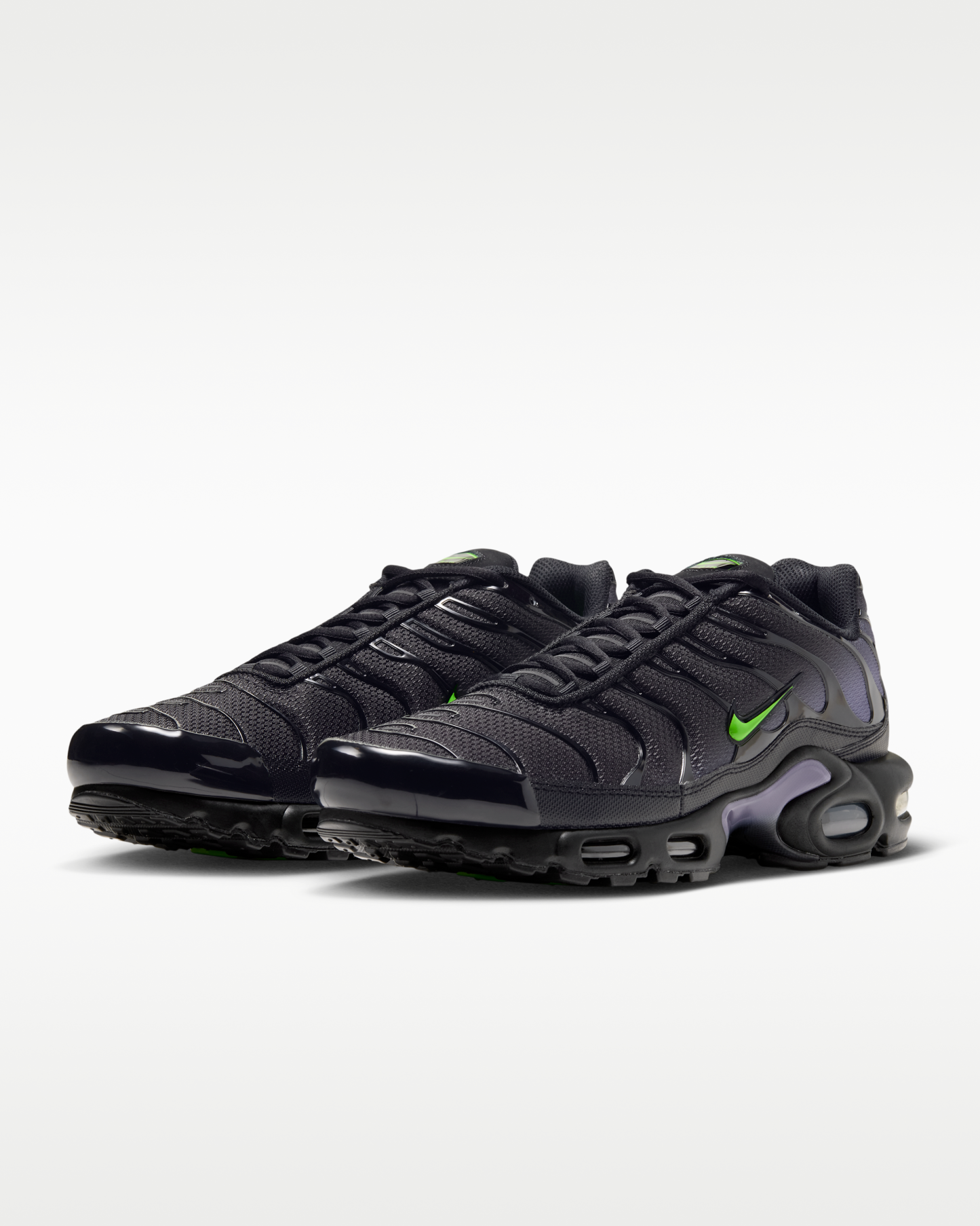 Nike Air Max Plus Men's Shoes - Black/Canyon Purple/Electric Green - View 5