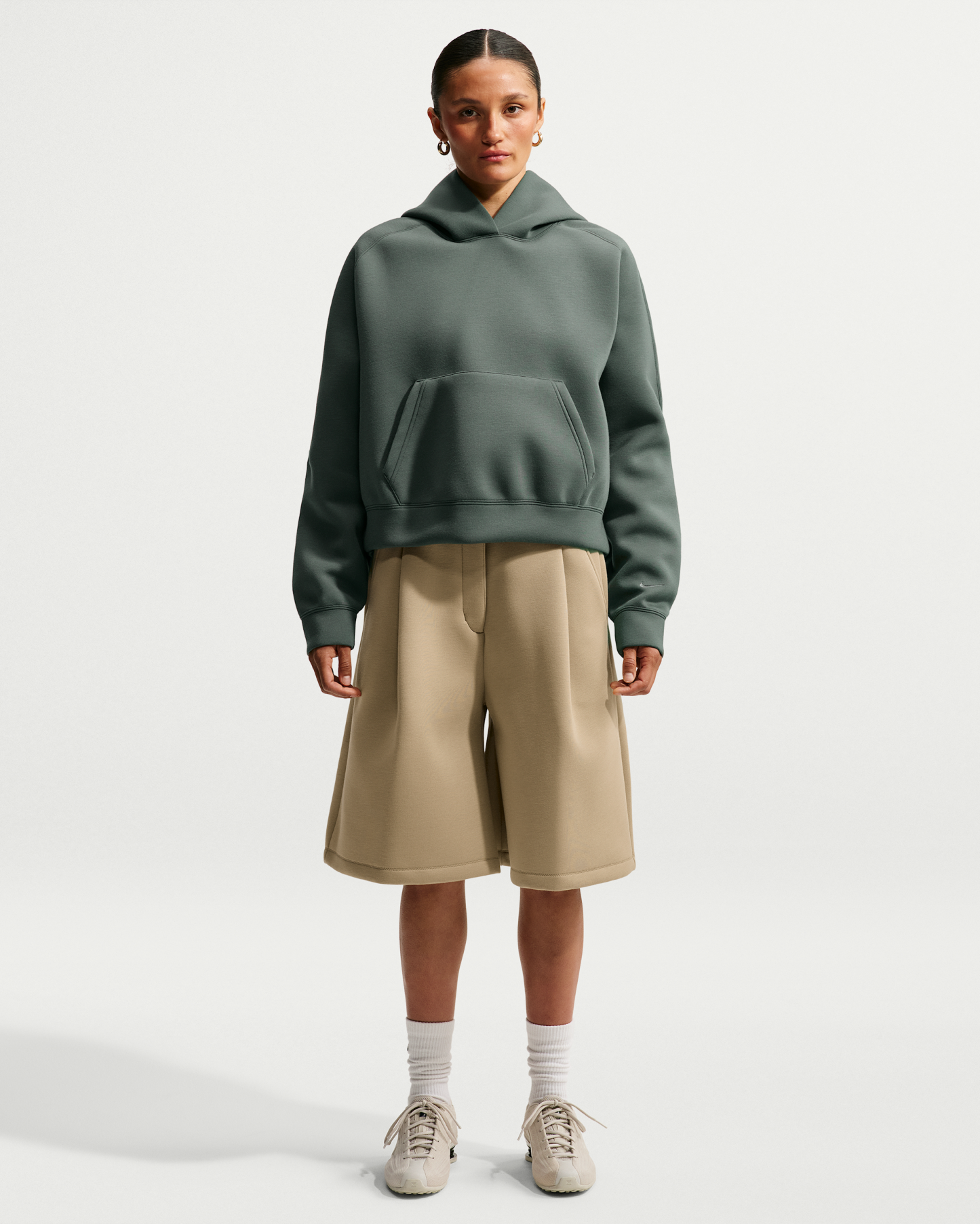 Nike Article Fleece Women's Oversized Hoodie - Camo Green/Camo Green - View 4
