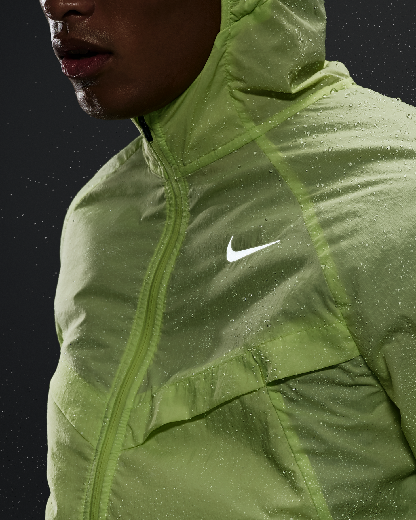 Nike Stride Men's Repel UV Running Jacket - Light Lemon Twist/Light Lemon Twist - View 9