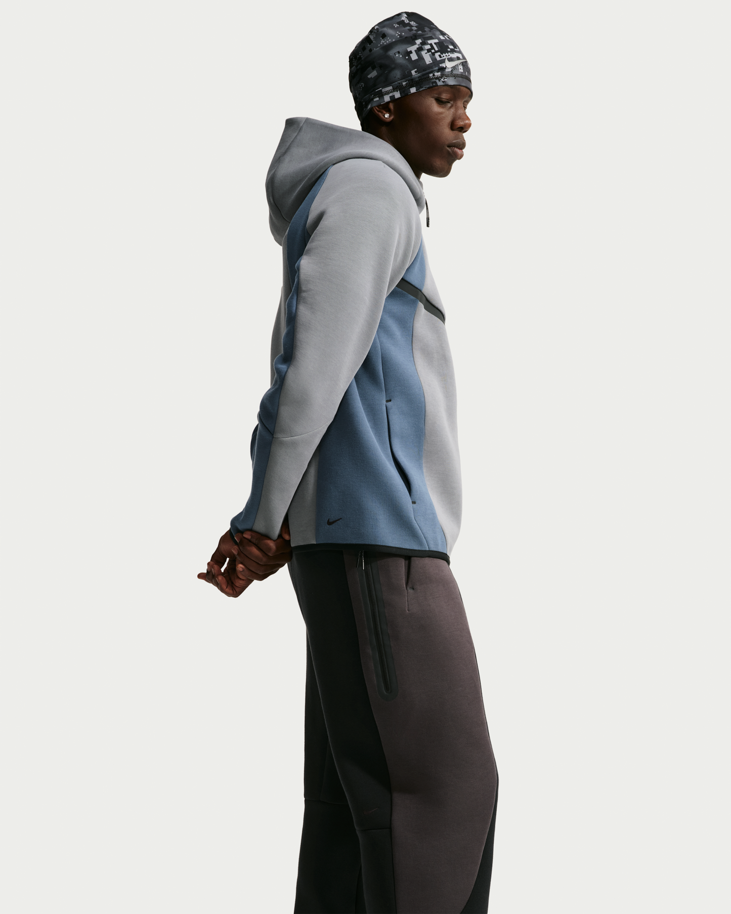 Nike Tech Men's Colour-Block Full-Zip Fleece Windrunner Jacket - Cool Grey/New Slate/Black - View 3