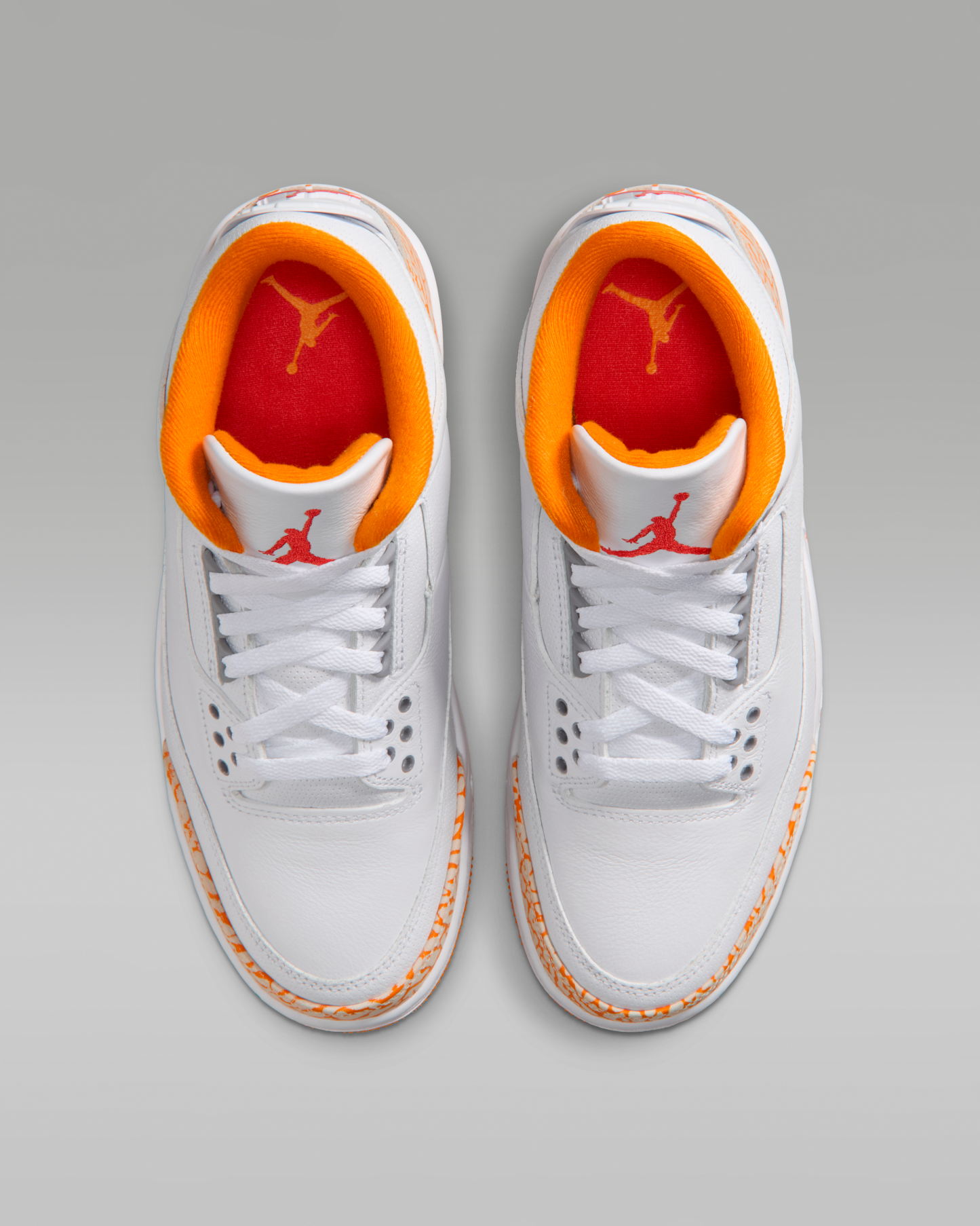 Air Jordan 3 Retro 'Sport Renaissance' Women's Shoes - White/Cement Grey/Fire Red/Multi-Colour - View 4