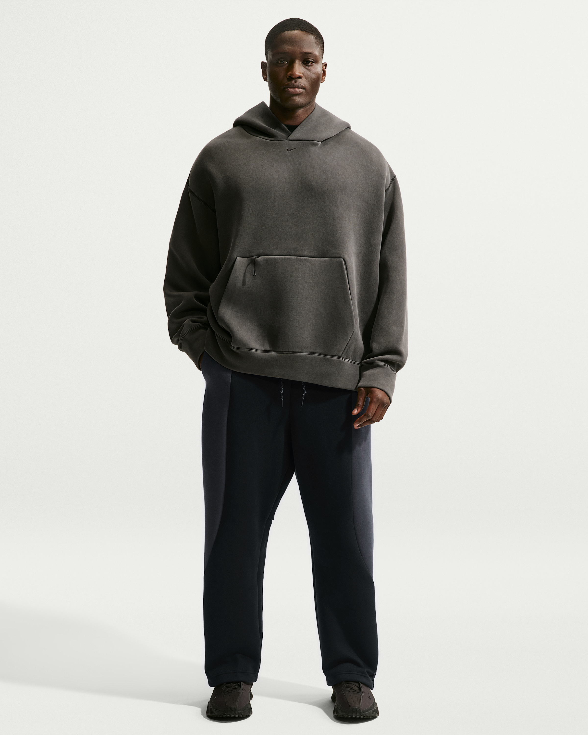 Nike Tech Men's Colour-Block Open-Hem Fleece Trousers - Black/Anthracite/Black - View 7