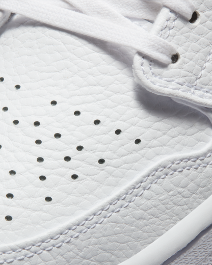 Air Jordan 1 Low SE Women's Shoes - White/White/Metallic Gold - View 7