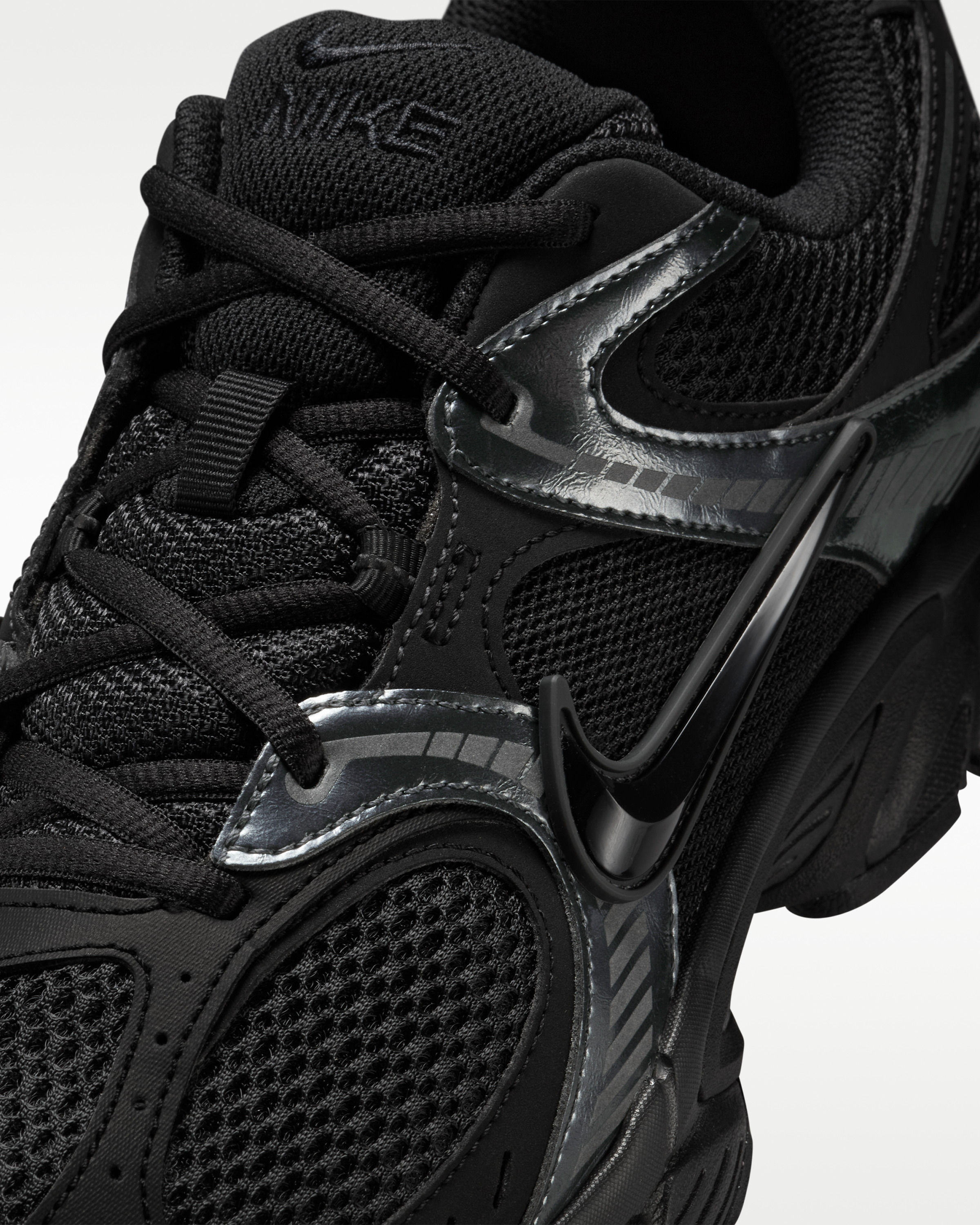 Nike V5 RNR Men's Shoes - Black/Anthracite/Black - View 7