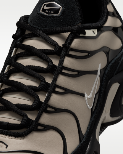 Nike Air Max Plus Women's Shoes - Cream II/Summit White/Black - View 7