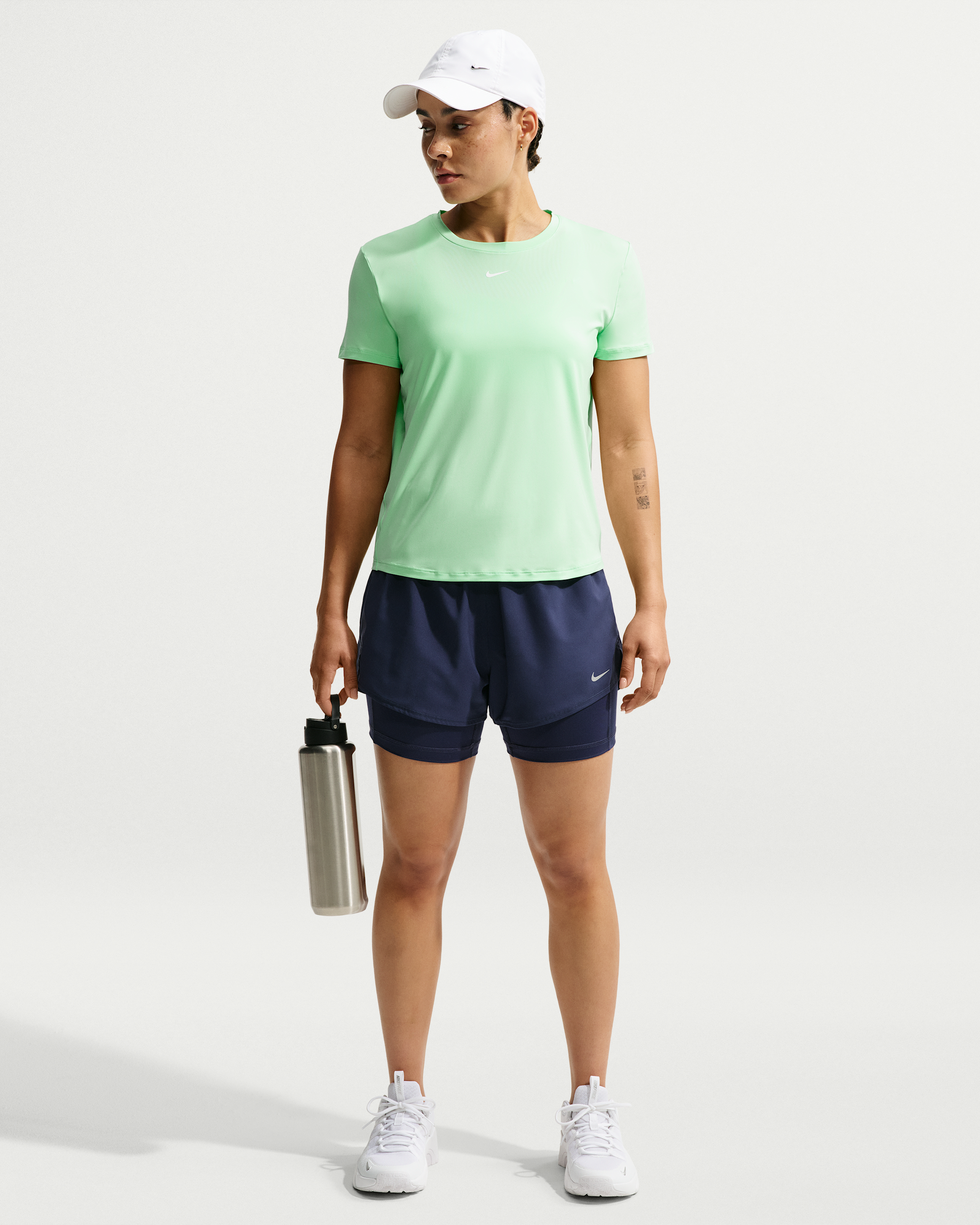 Nike One Classic Women's Dri-FIT Short-Sleeve Top - Cucumber Calm/White - View 4