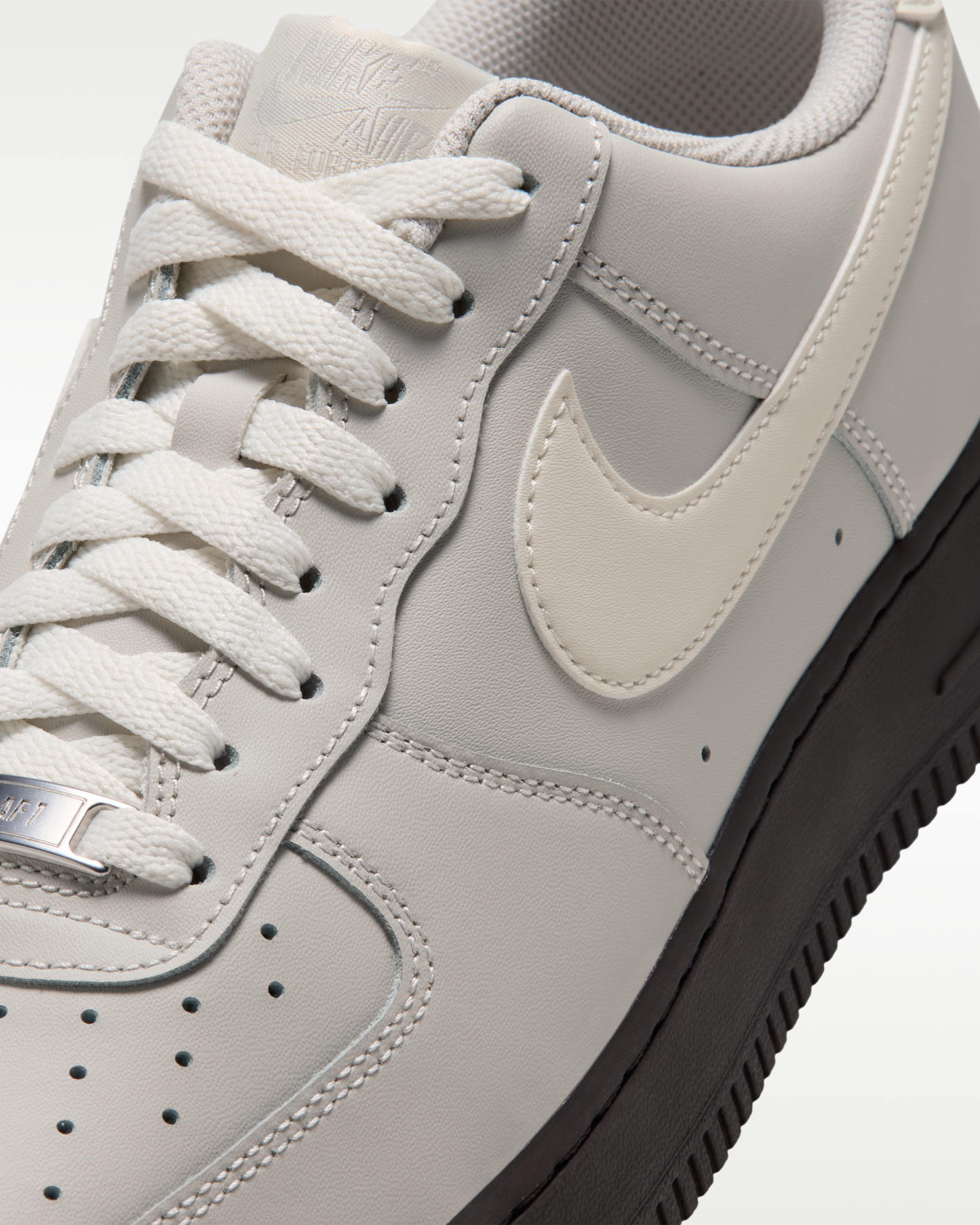 Nike Air Force 1 '07 Men's Shoes - Light Bone/Black/Metallic Silver/Coconut Milk - View 7