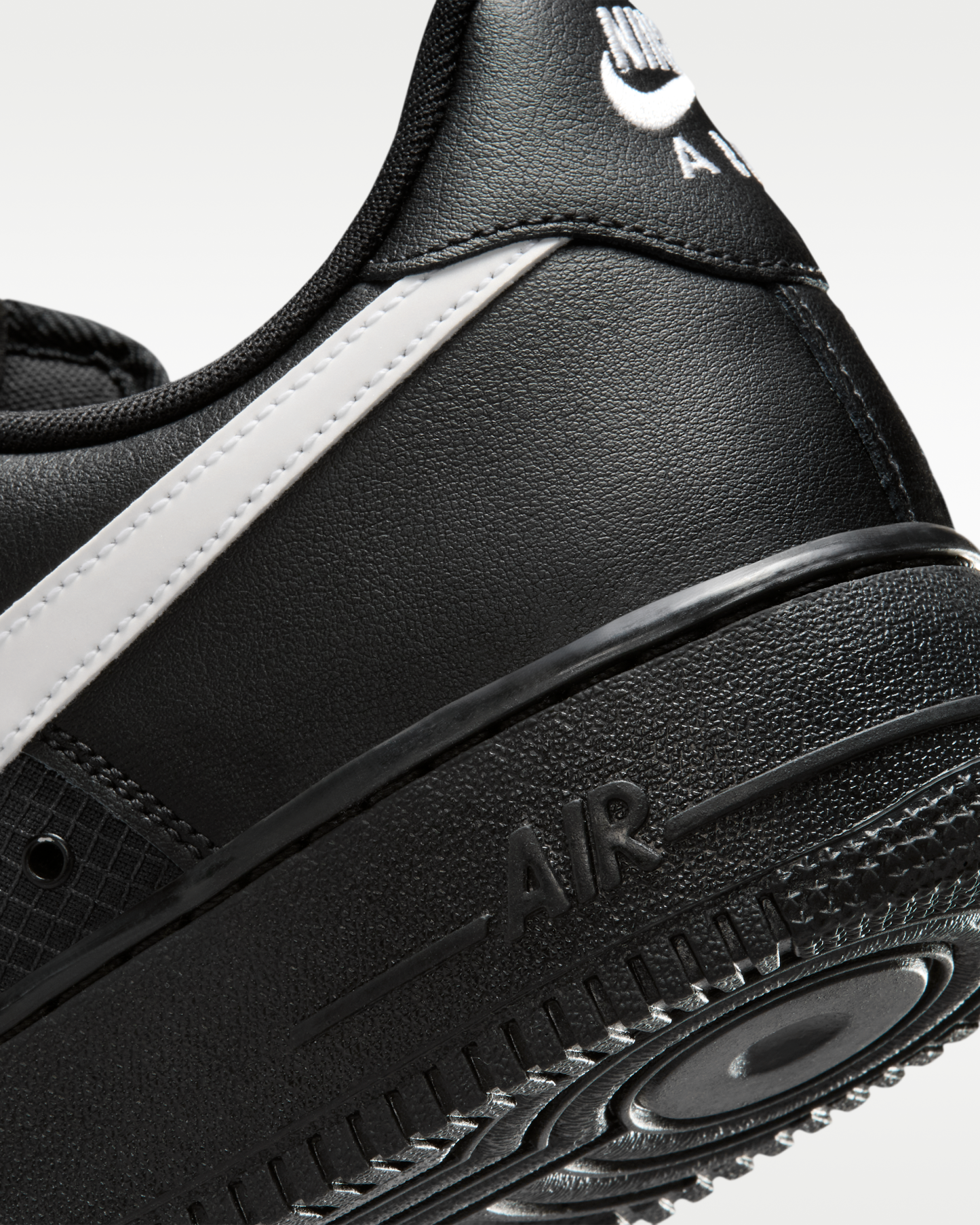 Nike Air Force 1 '07 LV8 Men's Shoes - Black/Black/White - View 8
