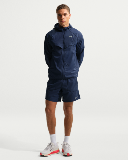 Nike Stride Men's Repel UV Running Jacket - Midnight Navy/Midnight Navy - View 4