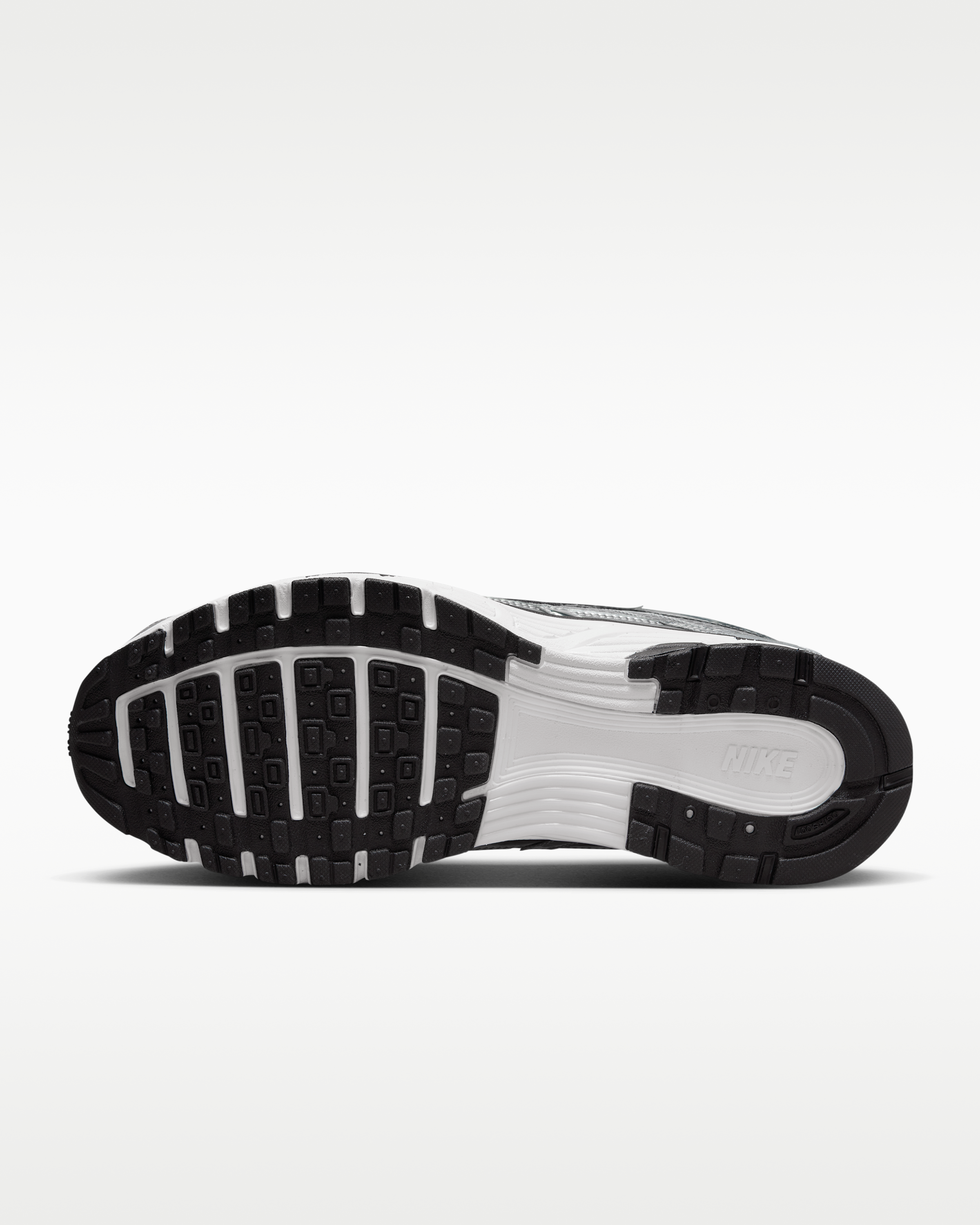 Nike P-6000 Shoes - Metallic Silver/Sail/Black/Metallic Silver - View 2
