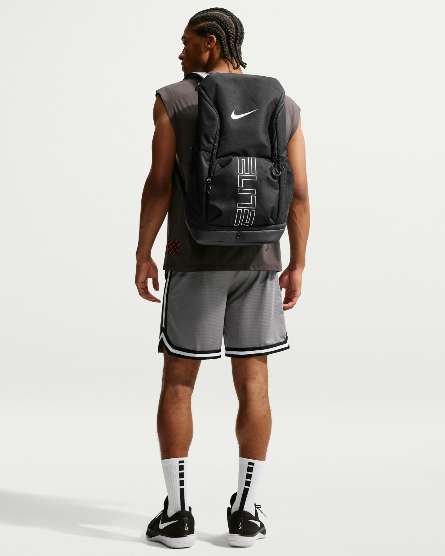 Nike Varsity Elite Backpack (32L) - Black/Black/Metallic Silver - View 14