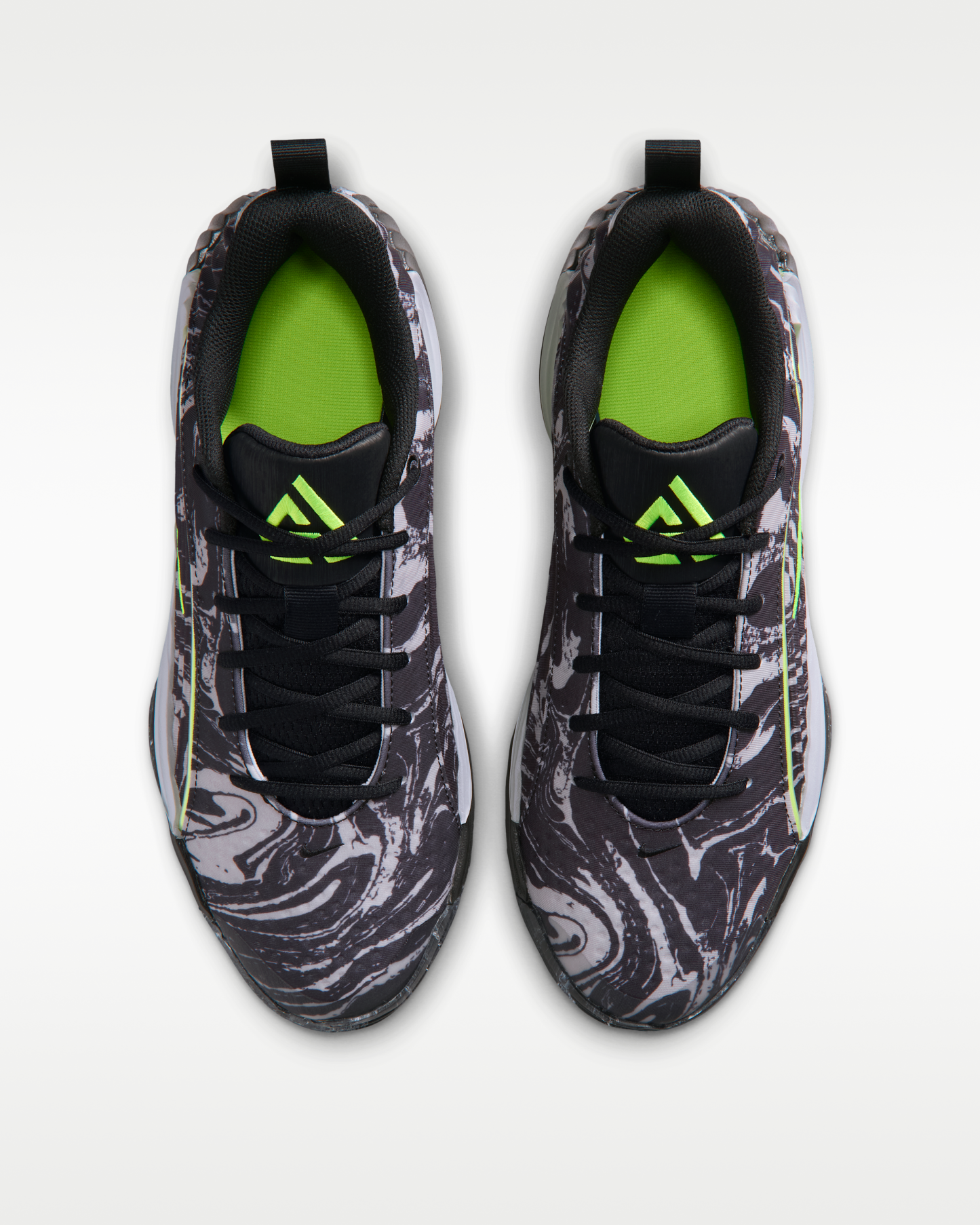 Giannis Immortality 5 Basketball Shoes - Black/Light Smoke Grey/Volt - View 4