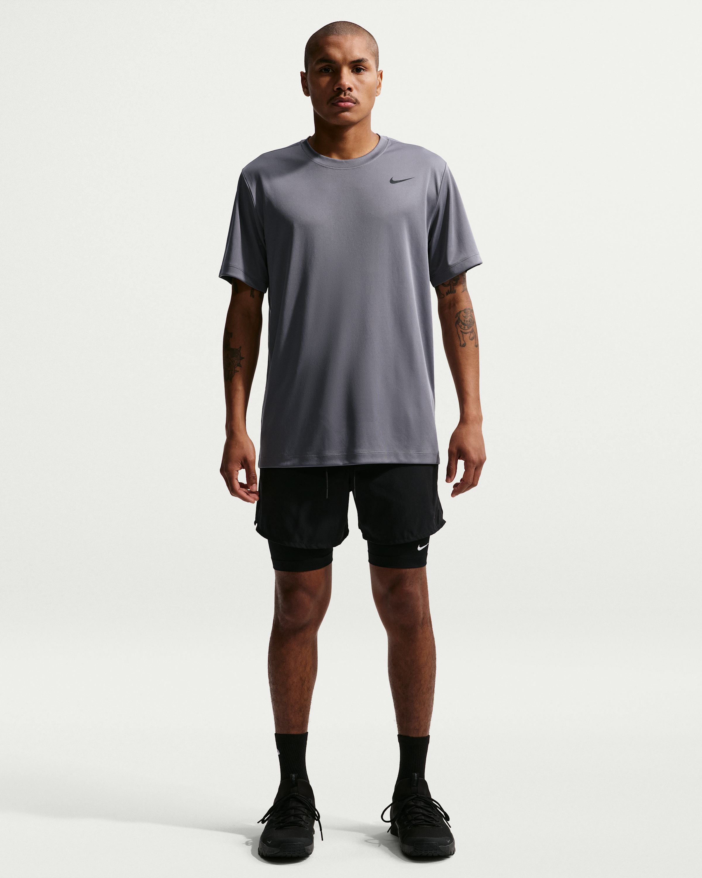 Nike Men's Dri-FIT Training T-Shirt - Smoke Grey/Black - View 4