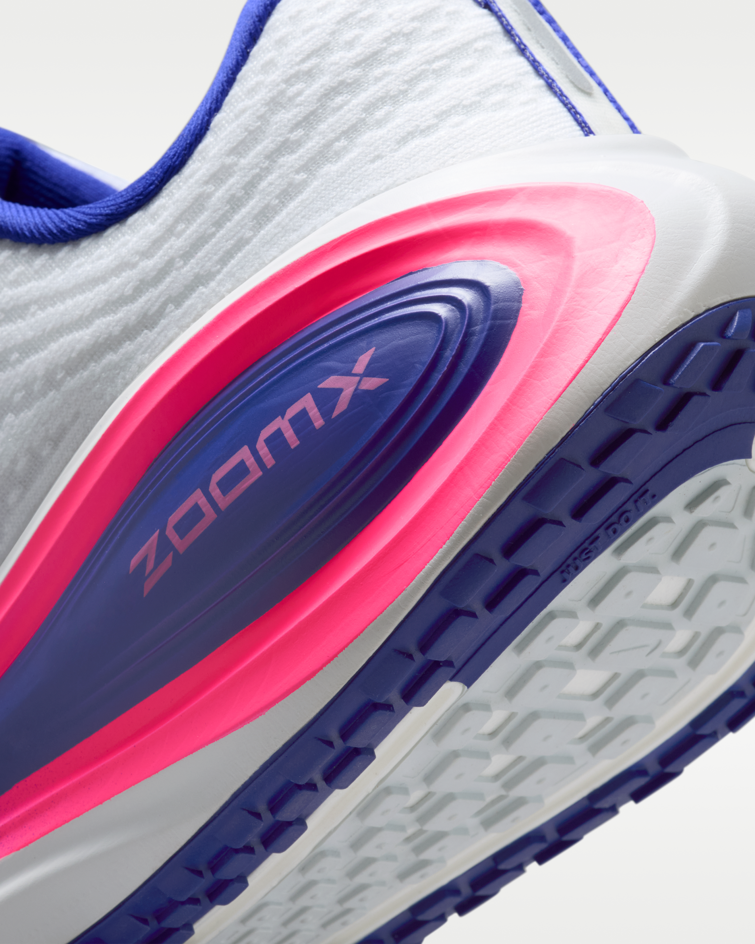 Vomero Plus SE Women's Road Running Shoes - White/Concord/Hyper Pink/Metallic Silver - View 8
