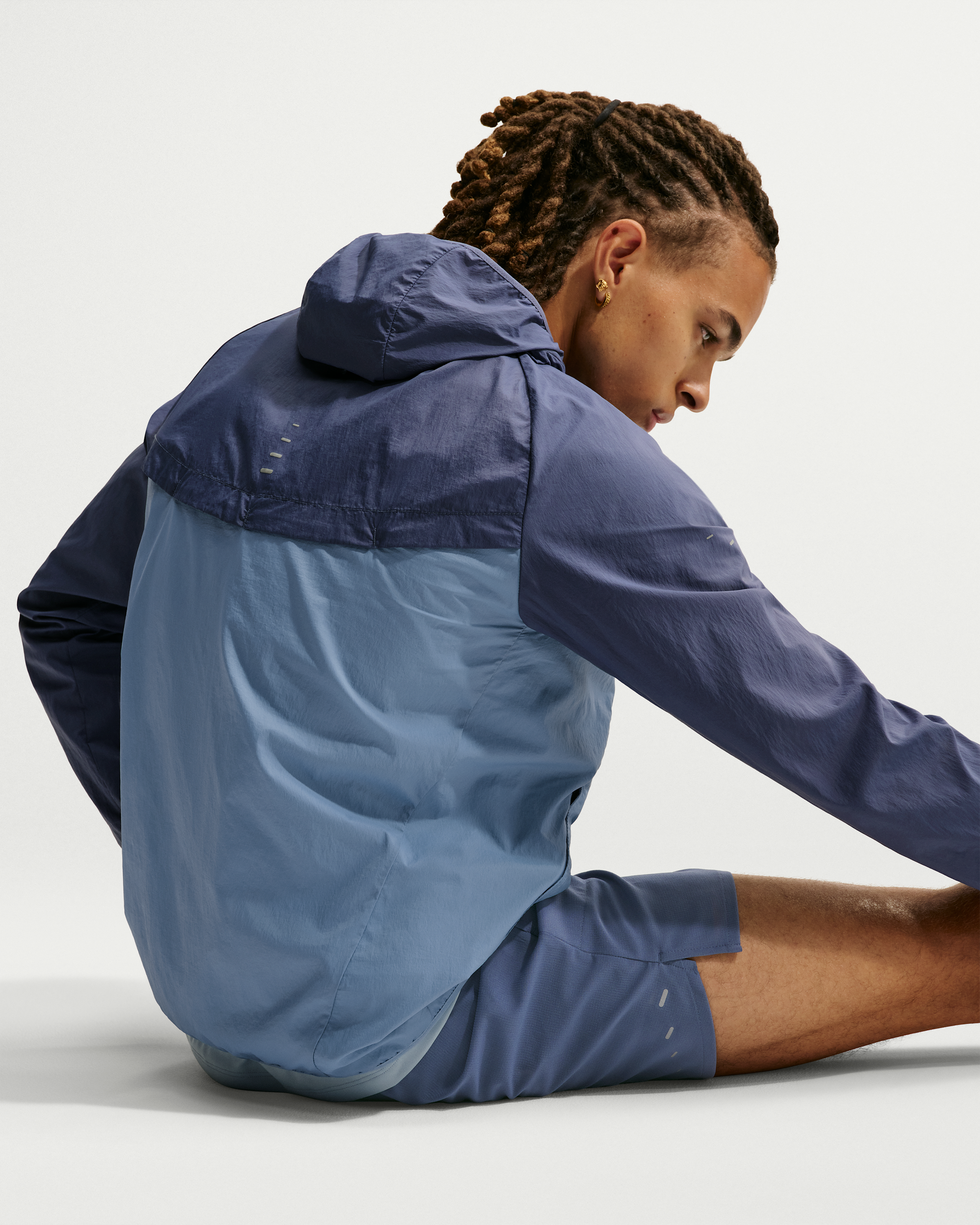 Nike Stride Men's Repel UV Running Jacket - Diffused Blue/Work Blue - View 3