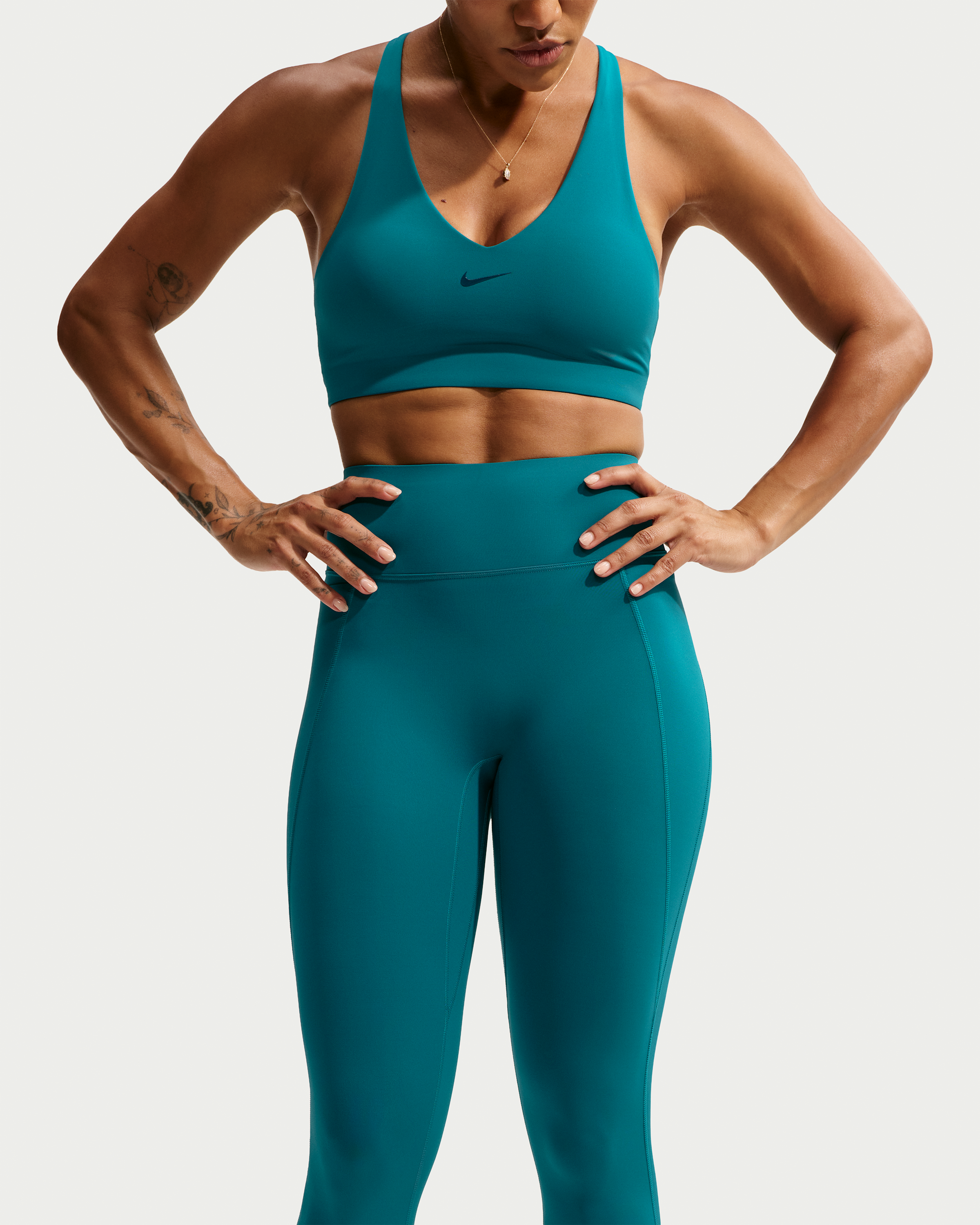 Nike Universa Women's High-Waisted 7/8 Leggings with No Front Seam - Bright Spruce/Bright Spruce/Midnight Turquoise - View 2