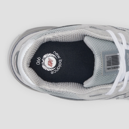 New Balance Made in USA 990v4 Core, U990GR4