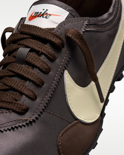 Nike Moon Shoe OG Women's Shoes - Baroque Brown/Black/Cashmere - View 7
