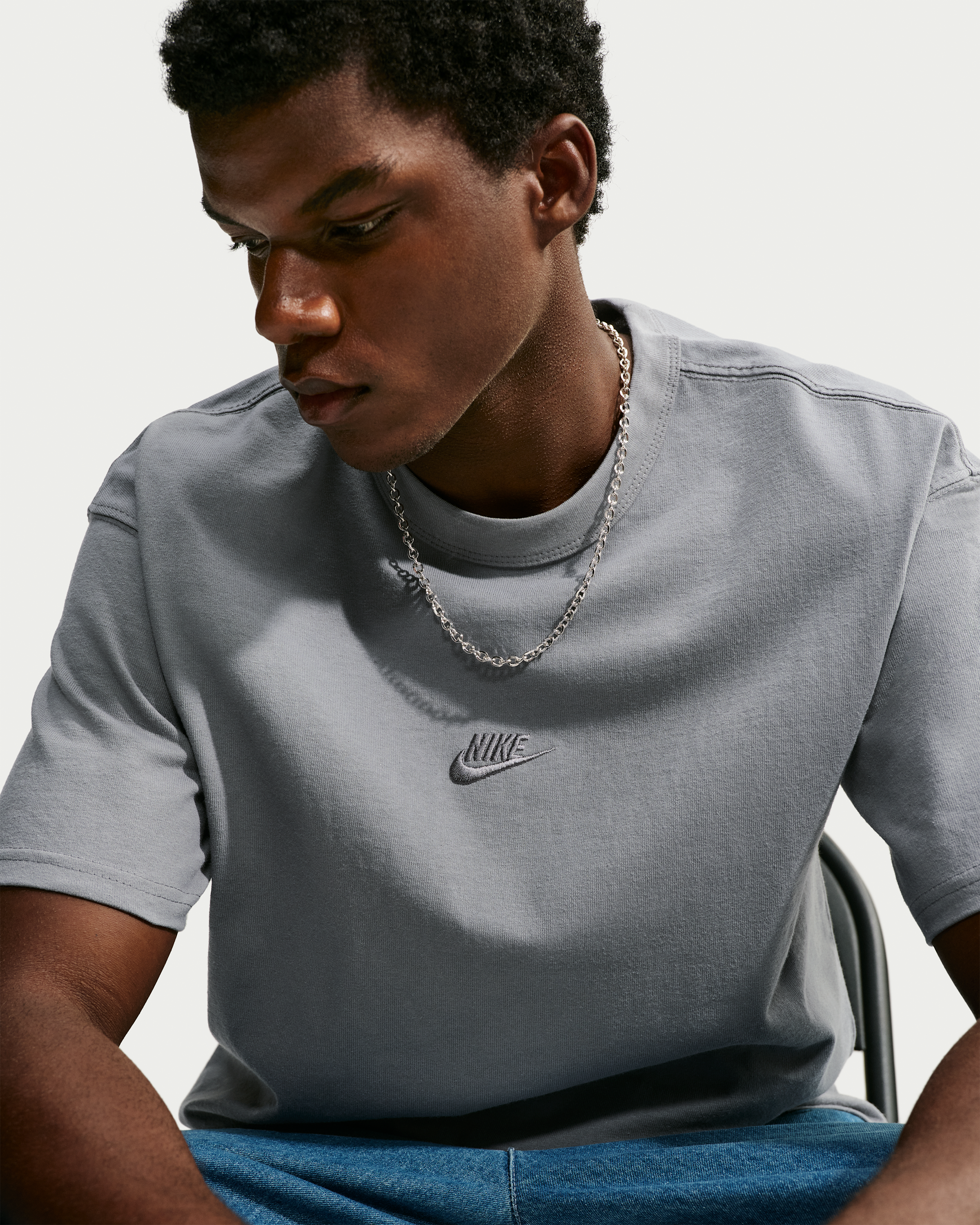 Nike Sportswear Premium Essentials Men's T-Shirt - Cool Grey - View 1