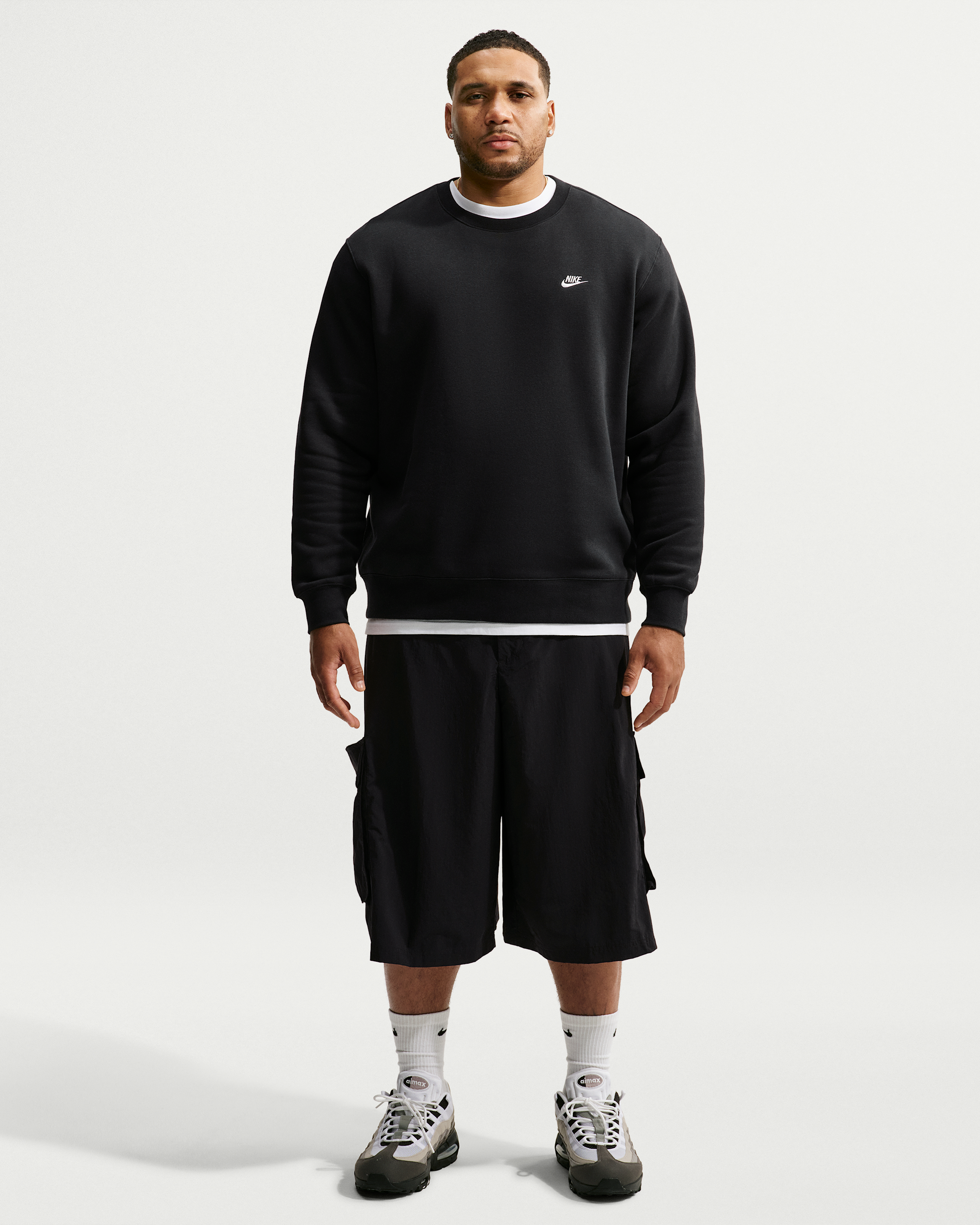 Nike Club Men's Fleece Crew - Black/Metallic Silver - View 9