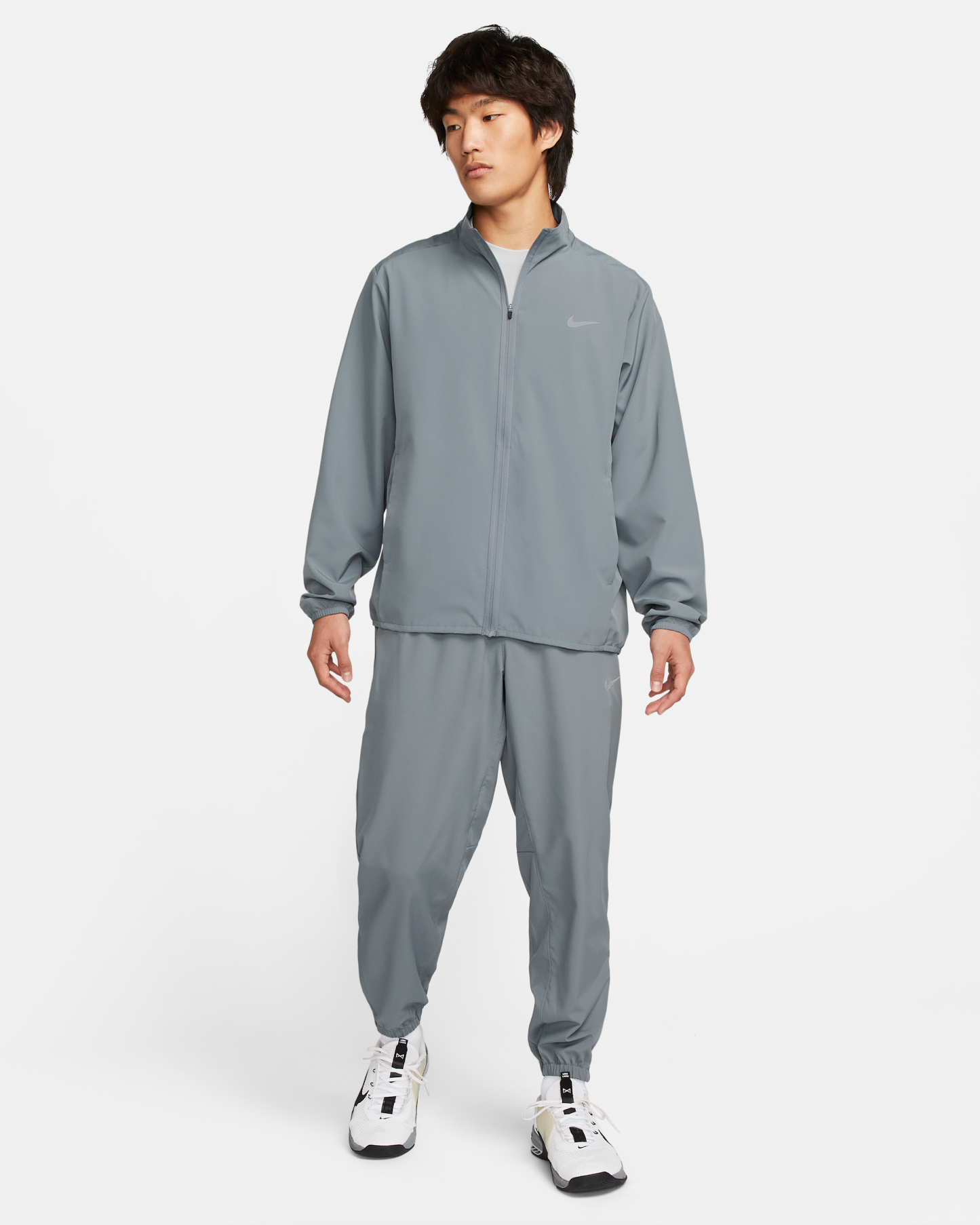 Nike Form Men's Dri-FIT Tapered Versatile Trousers - Smoke Grey/Black - View 6