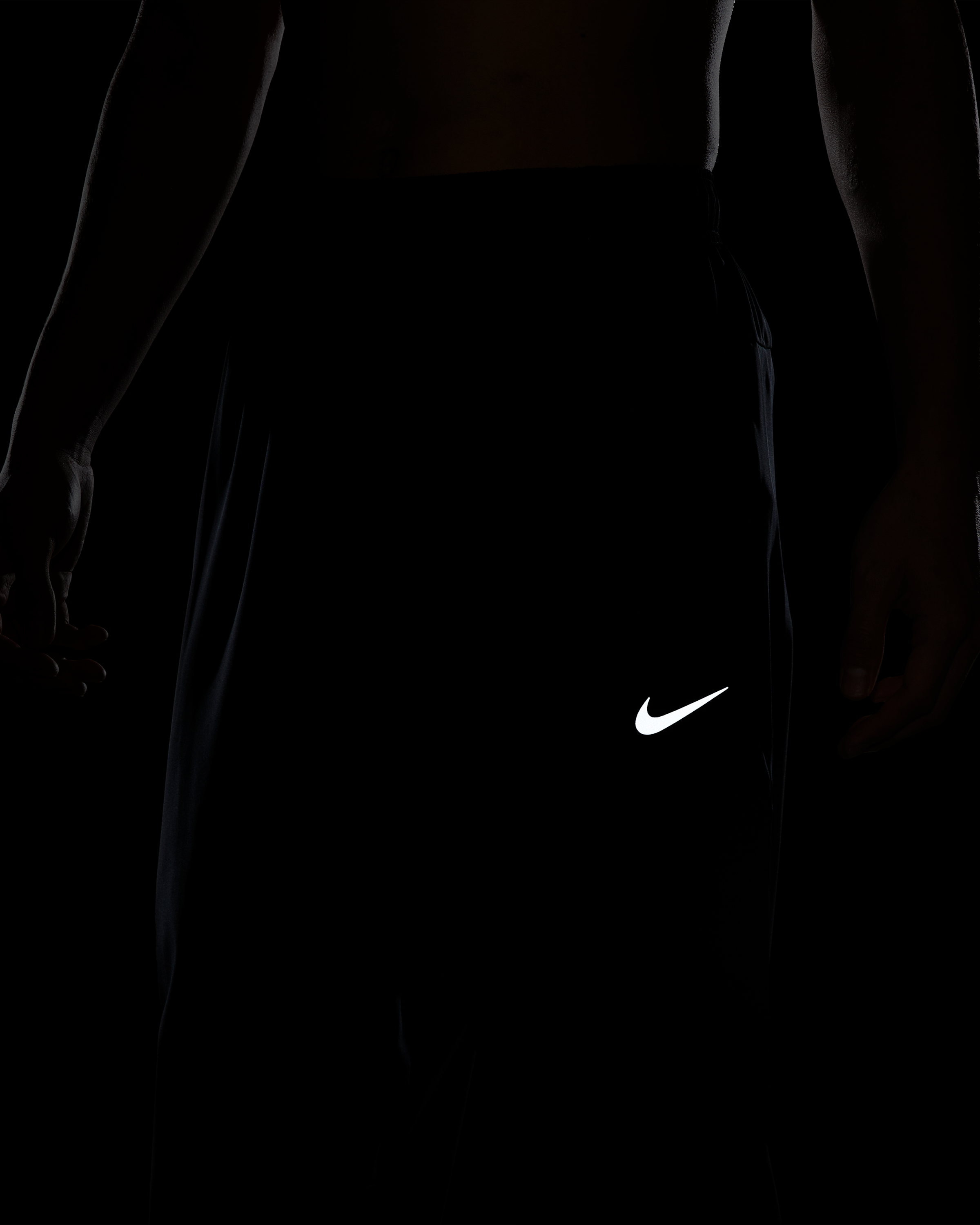 Nike Form Men's Dri-FIT Tapered Versatile Trousers - Black/Black - View 7