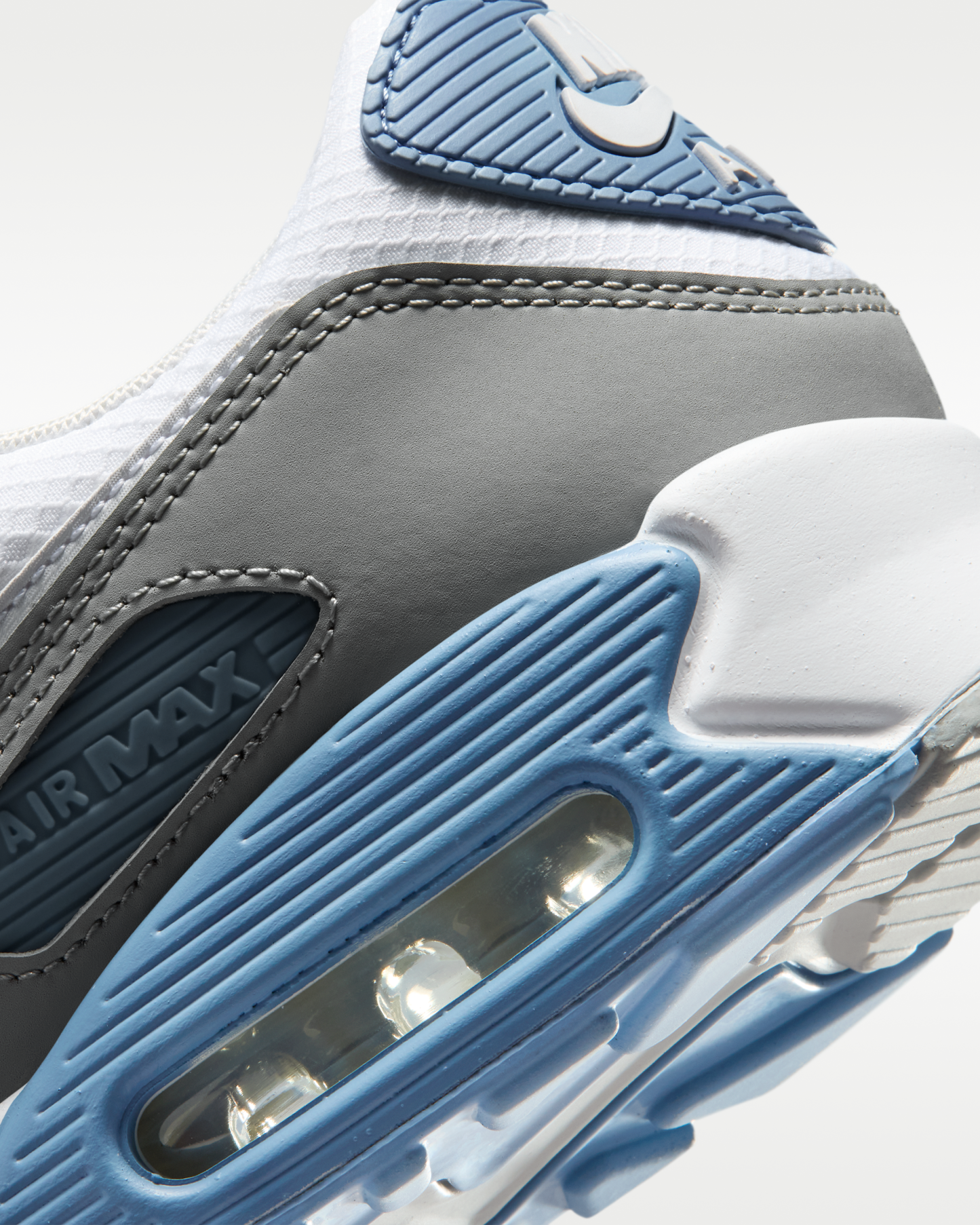 Nike Air Max 90 Men's Shoes - White/Light Smoke Grey/Photon Dust/White - View 8