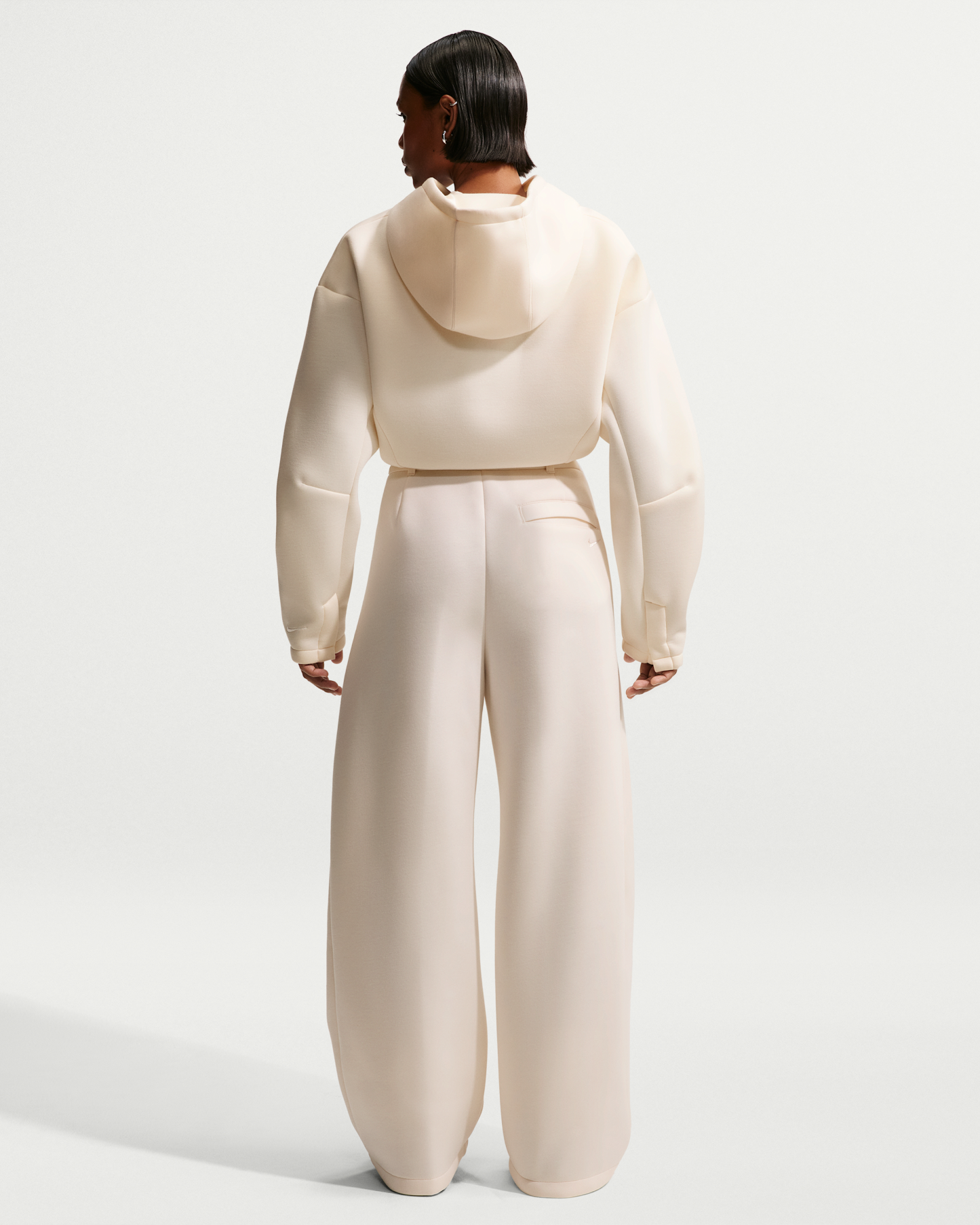 Nike Article Fleece Women's Loose Mid-Rise Trousers - Chalk/Chalk/Chalk/Chalk - View 5