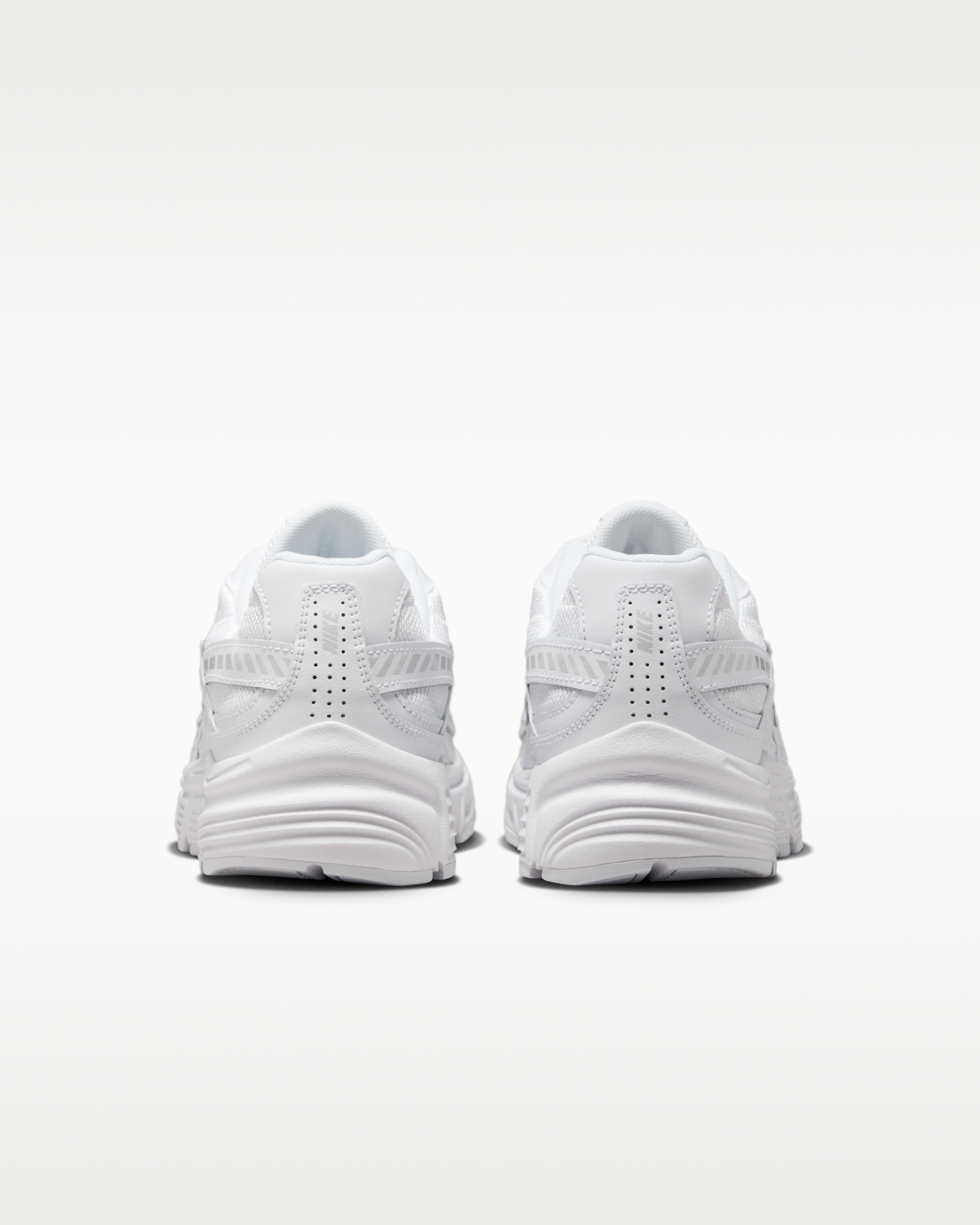 Nike Initiator Women's Shoes - White/Photon Dust/Metallic Silver - View 6