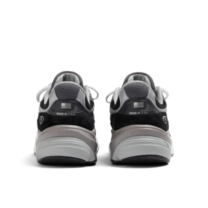 New Balance Made in USA 990v6, M990BK6