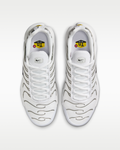 Nike Air Max Plus SE Women's Shoes - White/Pure Platinum/Black - View 4