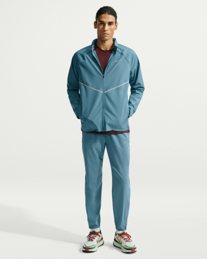 Nike Miler Men's Repel UV Protection Hooded Running Jacket - Smoky Blue/Smoky Blue - View 4