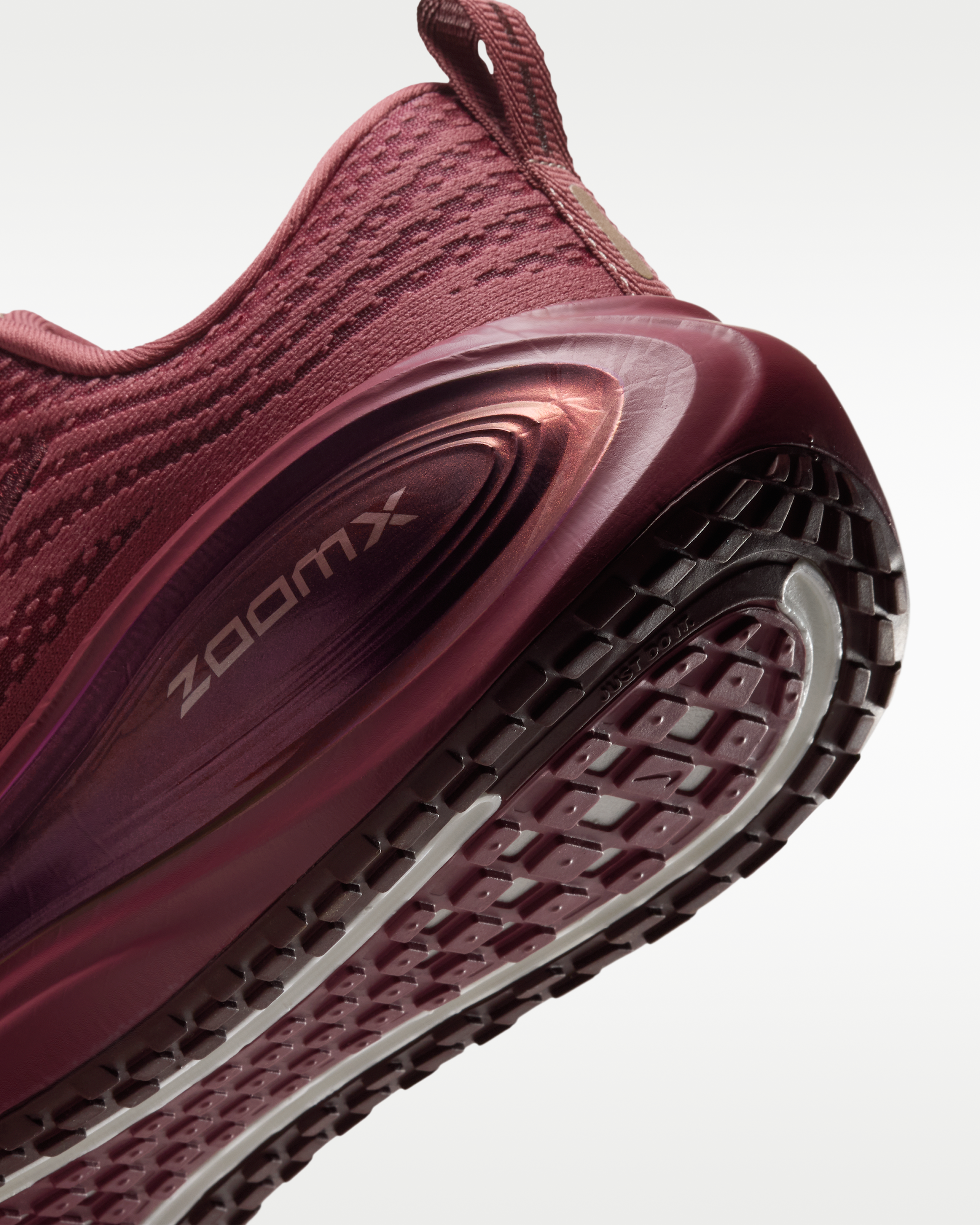 Nike Vomero Plus Women's Road-Running Shoes - Pink Smoke/Mystic Dates/Light Boulder/Metallic Red Bronze - View 8