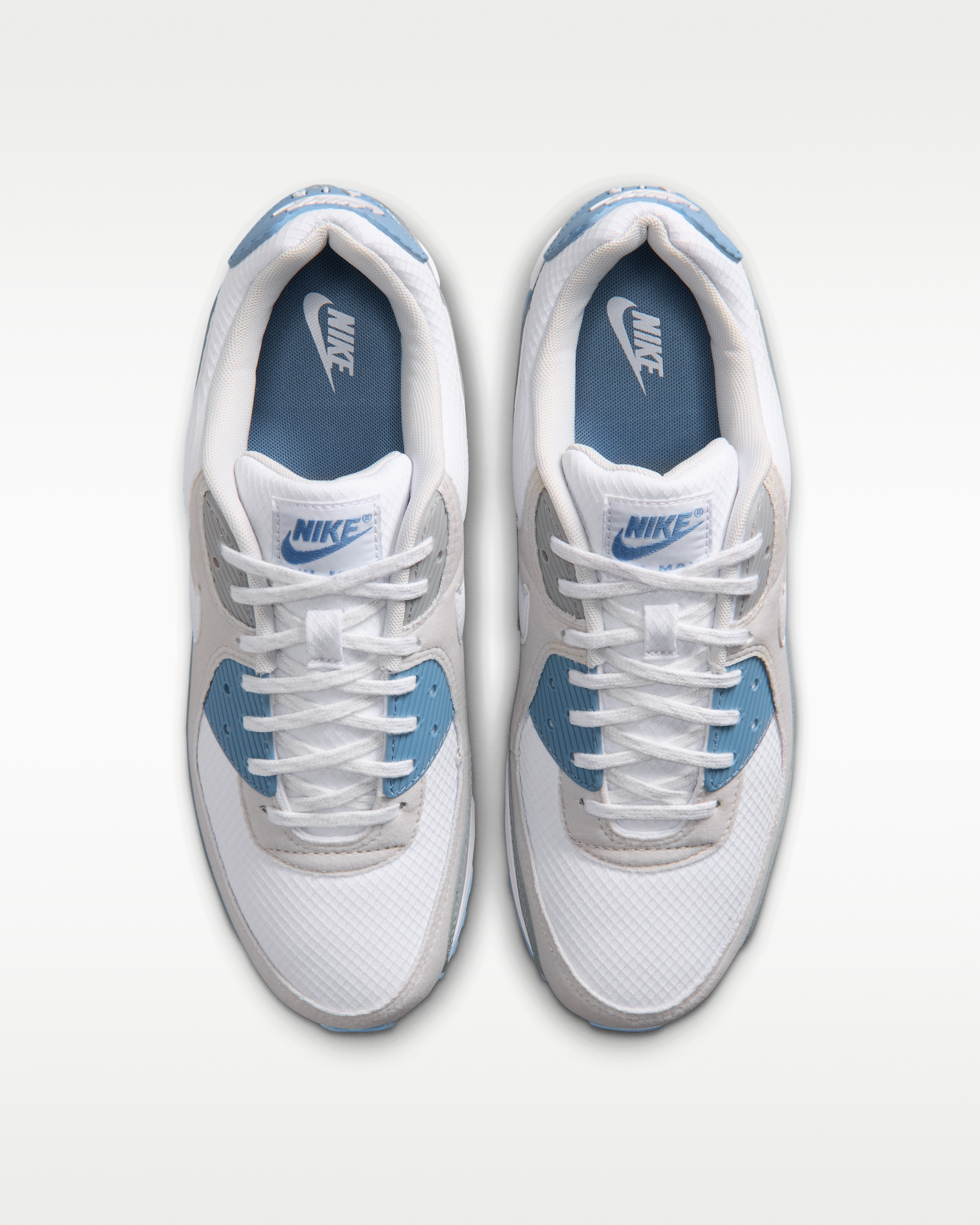 Nike Air Max 90 Men's Shoes - White/Light Smoke Grey/Photon Dust/White - View 4
