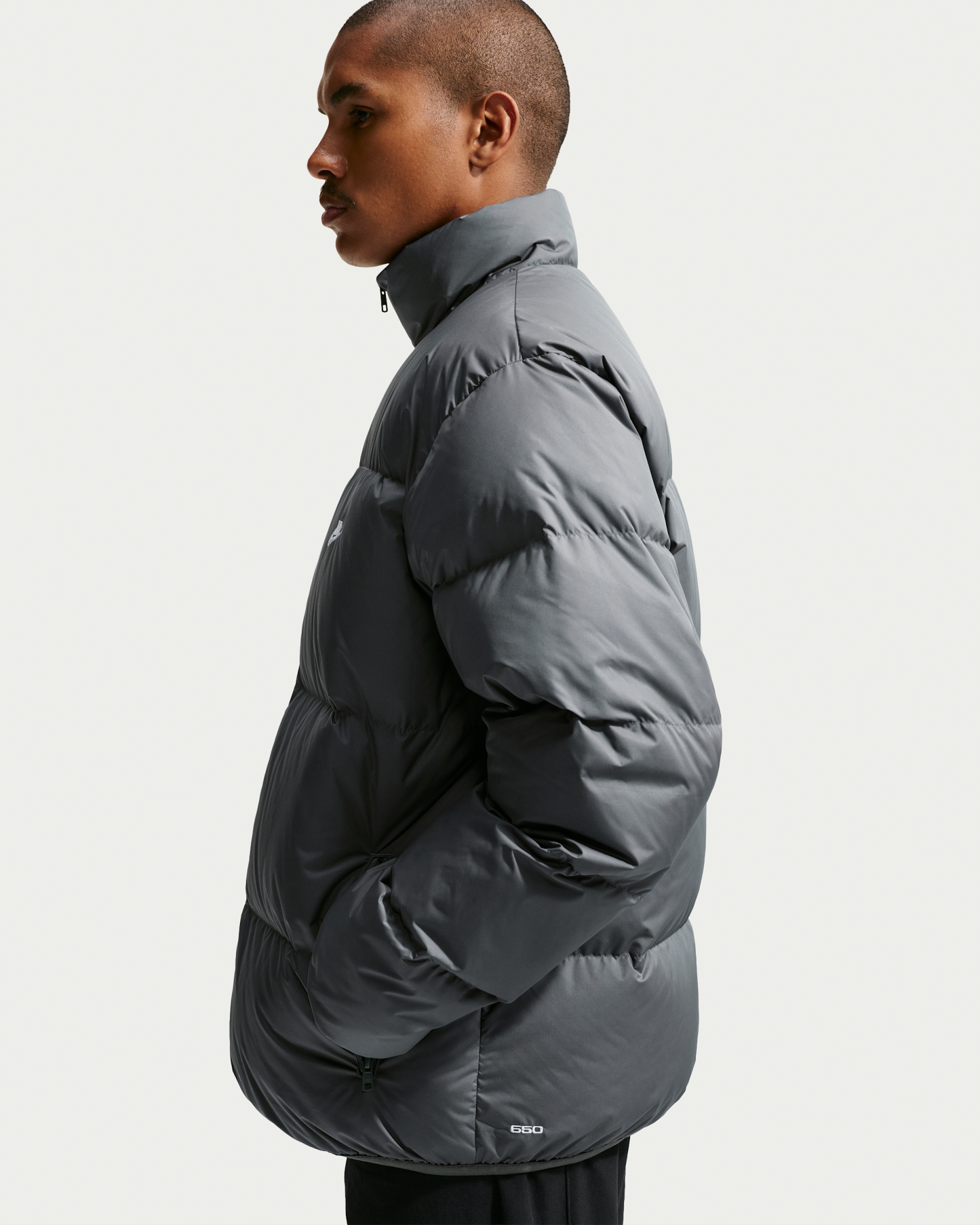 Nike Sportswear Club Men's Therma-FIT Down Puffer Jacket - Iron Grey/White - View 3