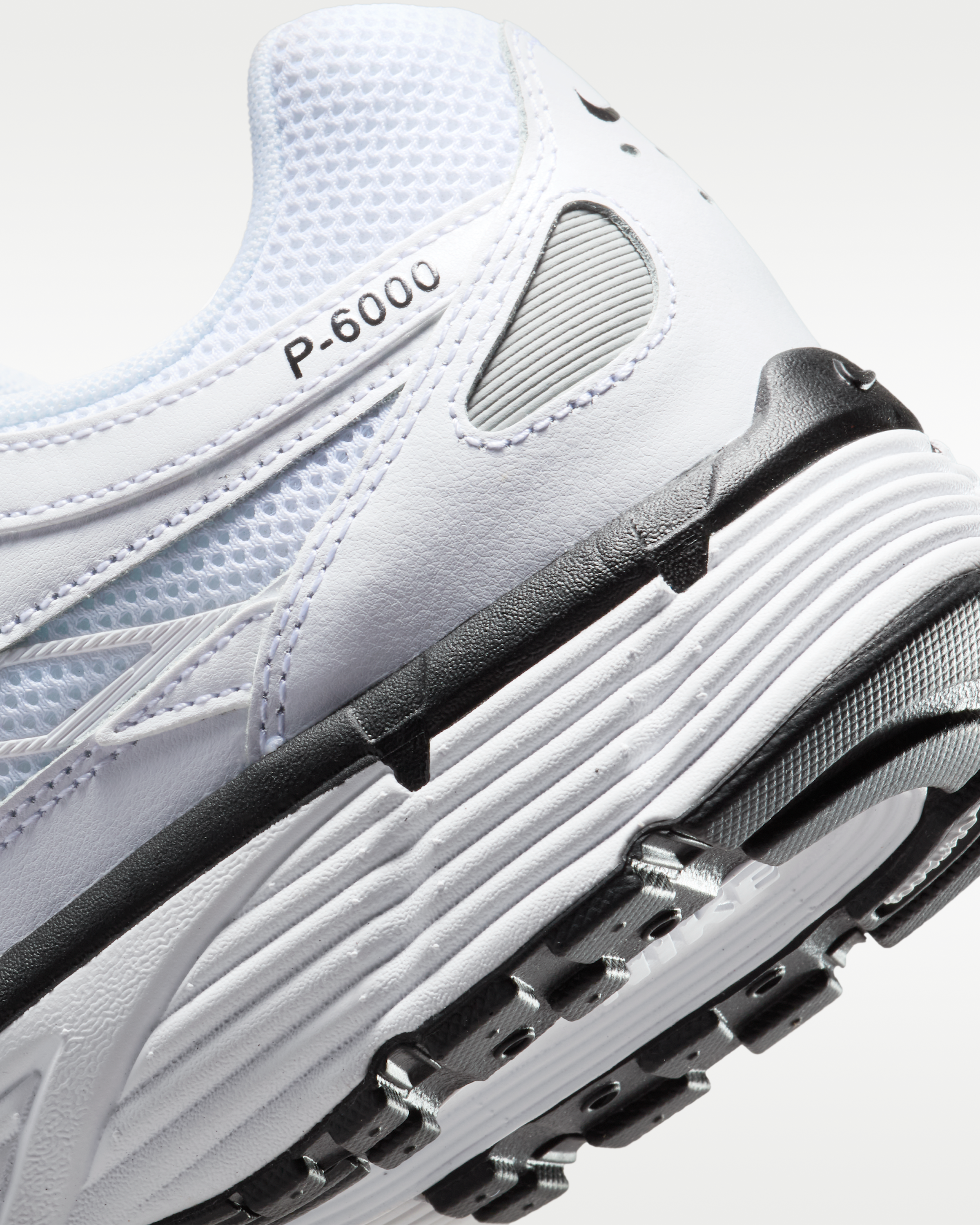 Nike P-6000 Shoes - White/Metallic Silver/Black/Black - View 8